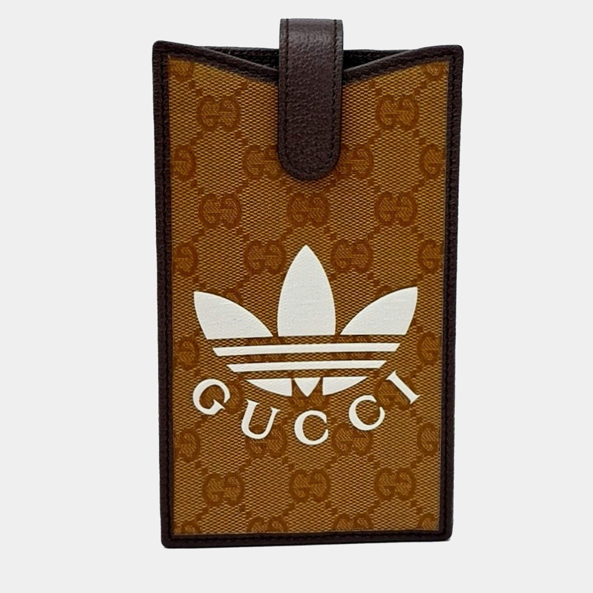 مملوكة مسبقًا Gucci Beige PVC X Adidas Phone Holder Crossbody Bag