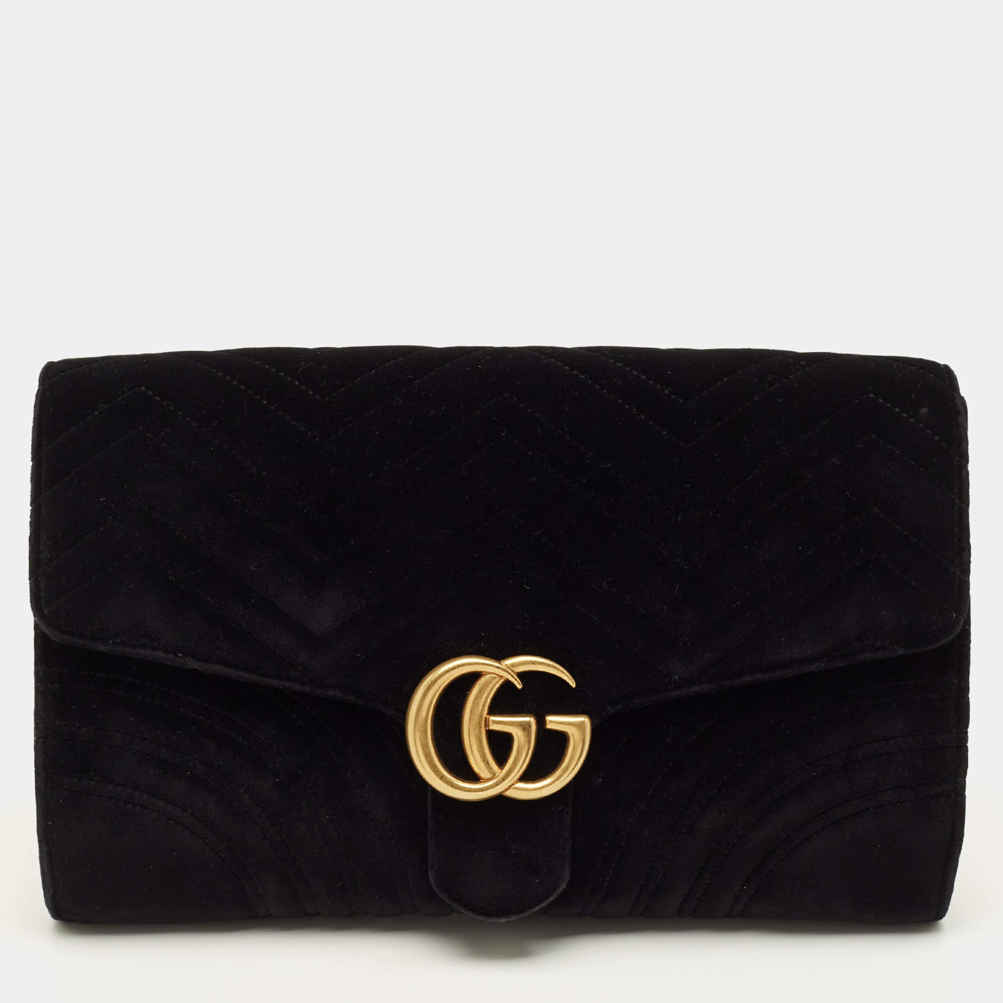 Pre Owned Gucci GG Marmont Black Matelassé Velvet Clutch