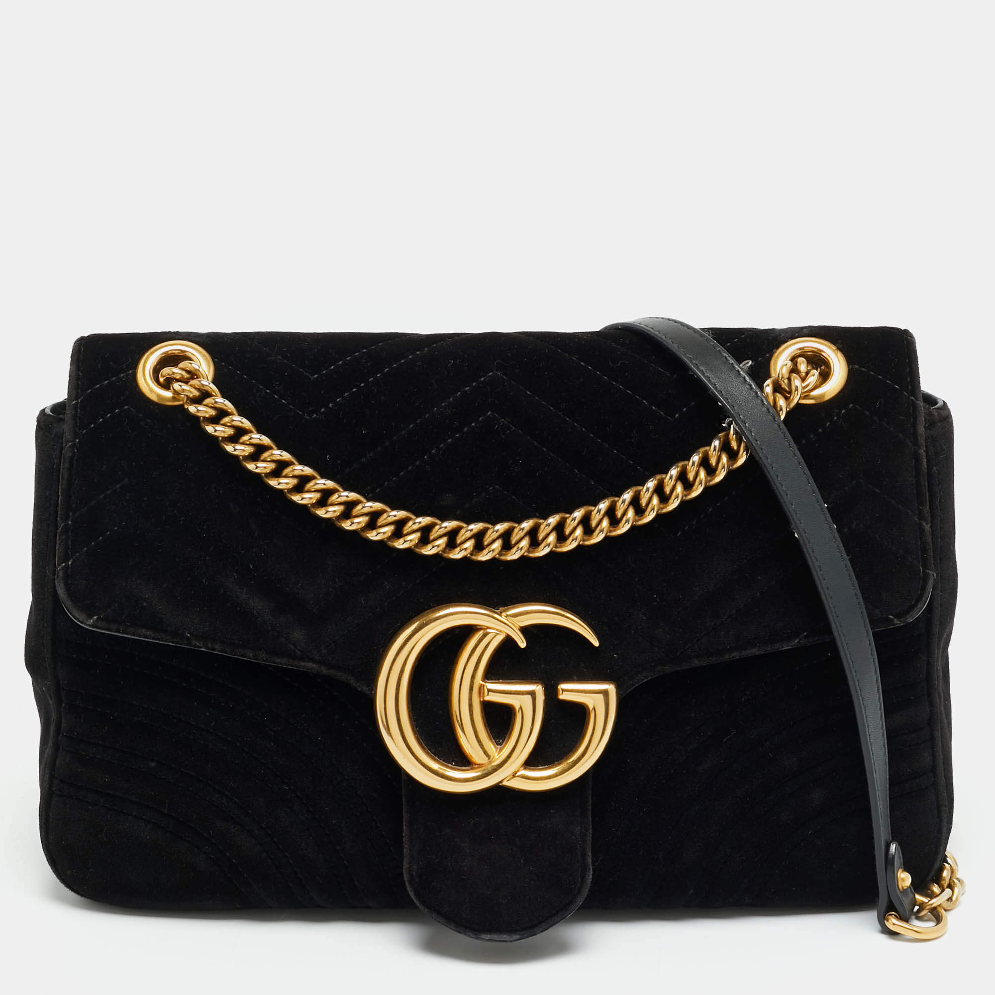 مملوكة مسبقًا Gucci GG Marmont Flap Medium Black Matelassé Velvet Shoulder Bag