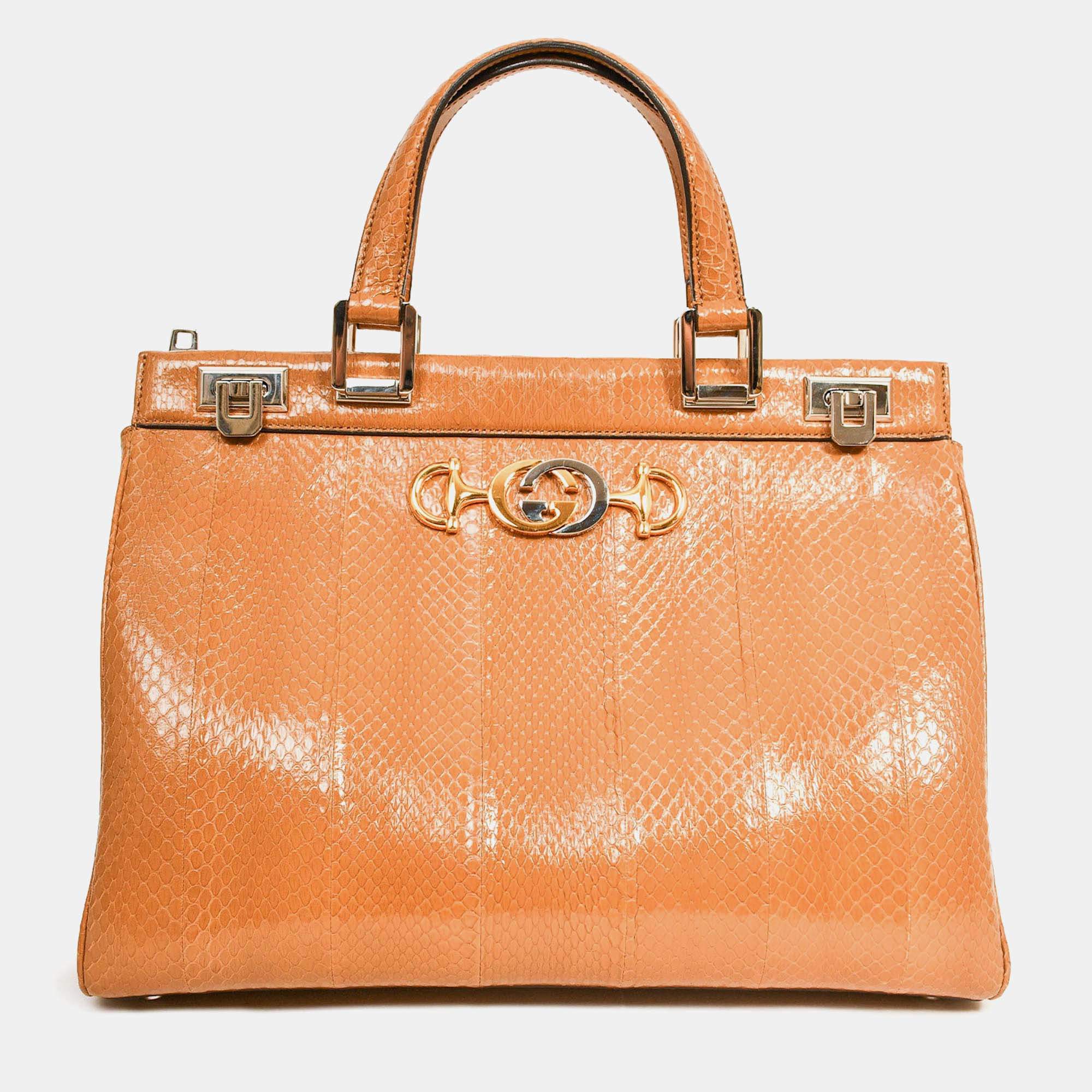 Pre Owned Gucci Brown Grained Leather Interlocking G Horsebit Zumi Medium Tote with Strap