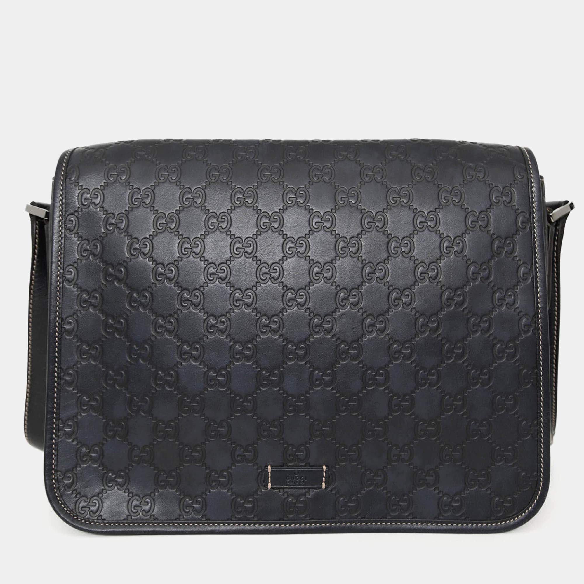 مملوكة مسبقًا حقيبة ماسنجر غوتشي جلدية سوداء سوبريم