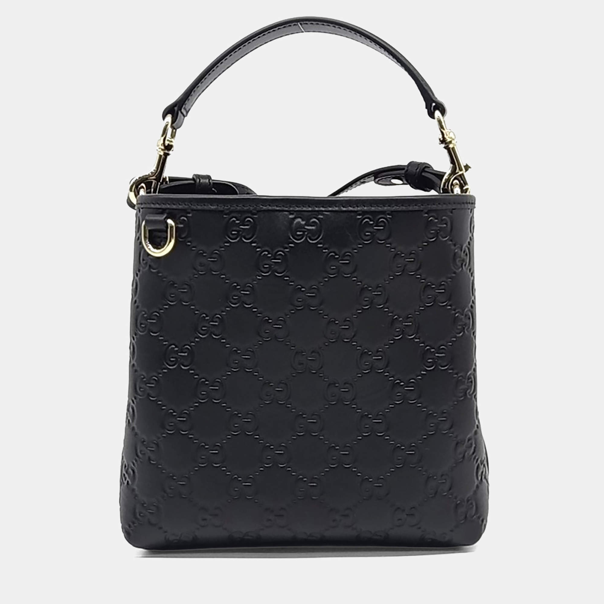 مملوكة مسبقًا Gucci Black Leather Gg Emblem Small Bucket Bag
