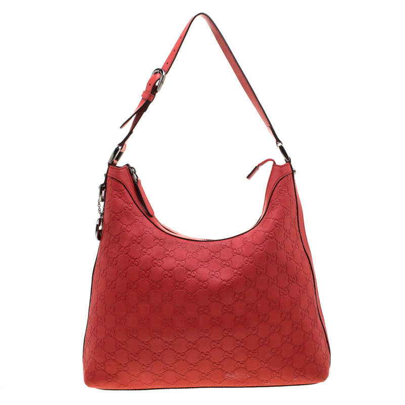 Pre Owned Gucci Red Guccissima Leather Charm Hobo