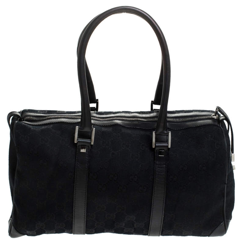 مملوكة مسبقًا حقيبة غوتشي بوسطن جلد وكانفاس GG سوداء
