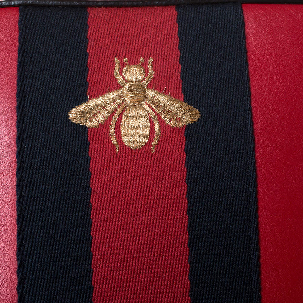 Gucci Red Leather Webby Bee Crossbody Bag For Sale at 1stDibs  red gucci  purse with bee, red gucci bag with bee, gucci bee bag crossbody