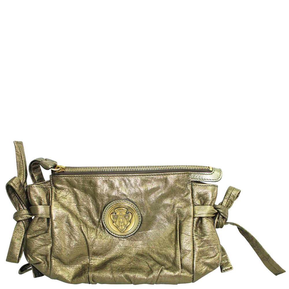 gucci hysteria clutch