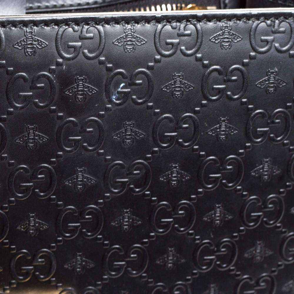 Gucci Black Guccissima Bee Embossed Leather Medium Padlock Shoulder Bag