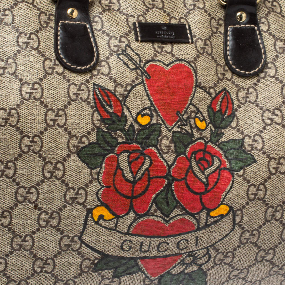 Gucci Brown Canvas Heart Tattoo GG Supreme Joy Boston Bag Size Medium –  Luxeparel