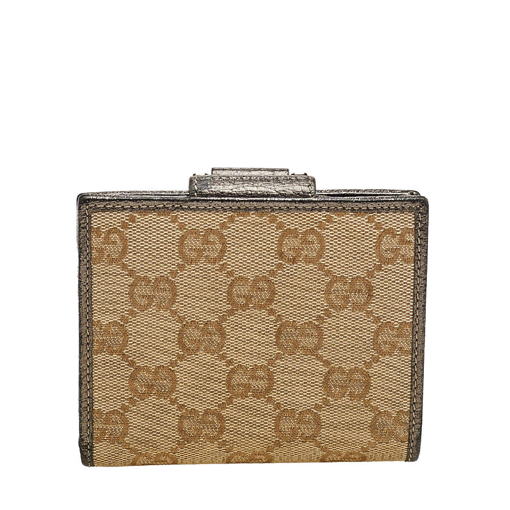 Gucci Beige/Pewter GG Canvas and Leather D Ring Compact Wallet For Sale at  1stDibs