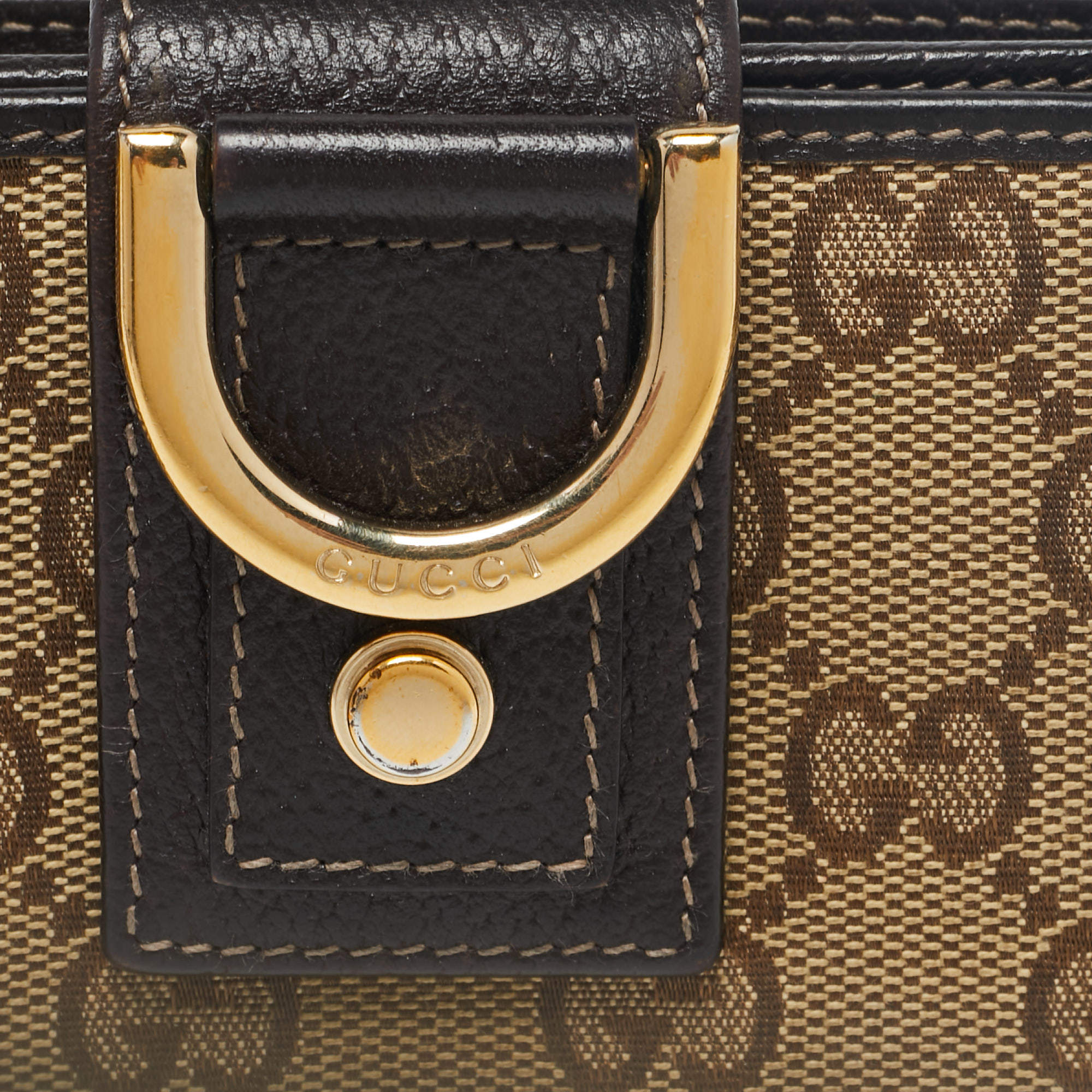 Gucci Monogram D Ring Compact Wallet Abbey Gold/Beige - MyDesignerly