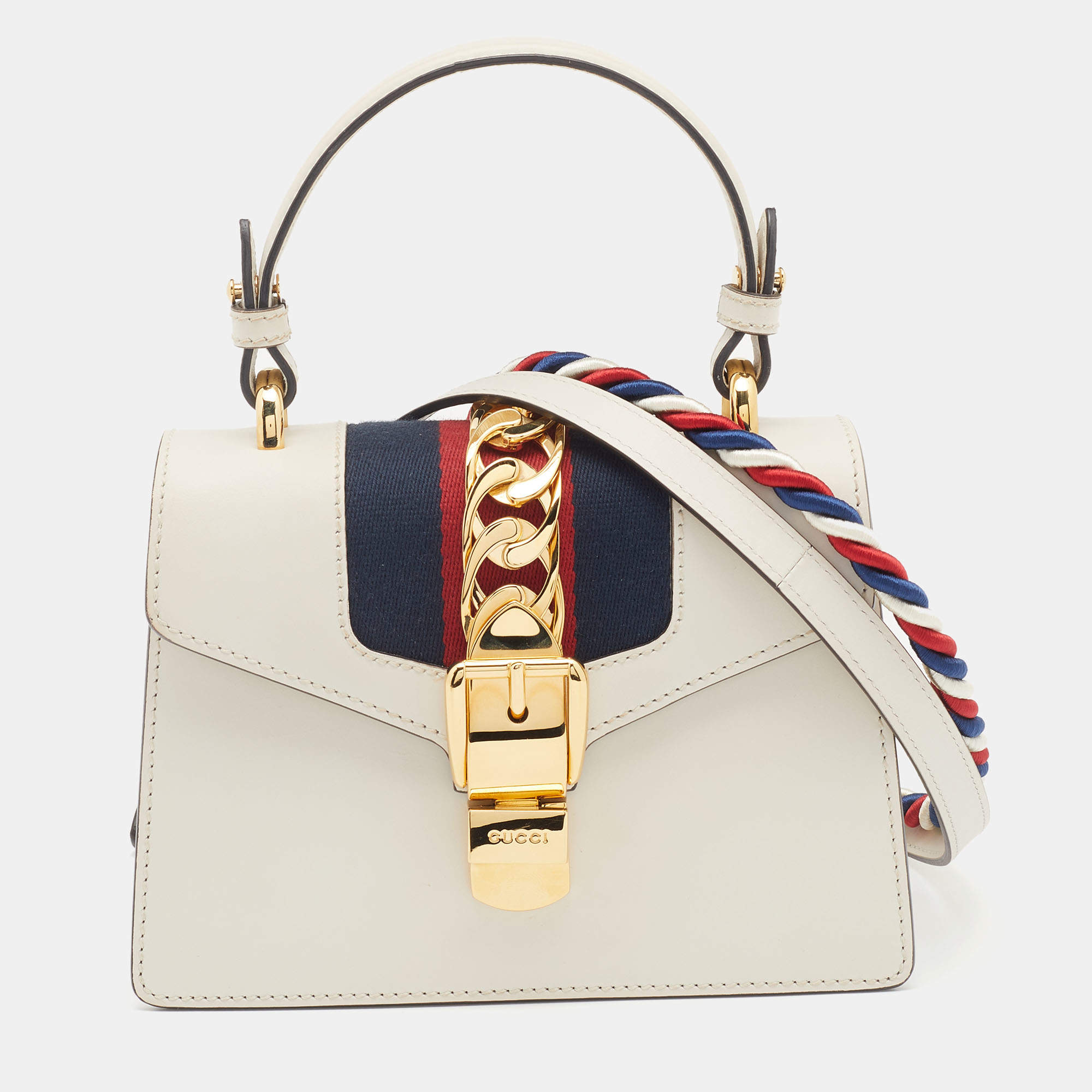 مملوكة مسبقًا Gucci Off White Leather Mini Web Chain Sylvie Top Handle Bag