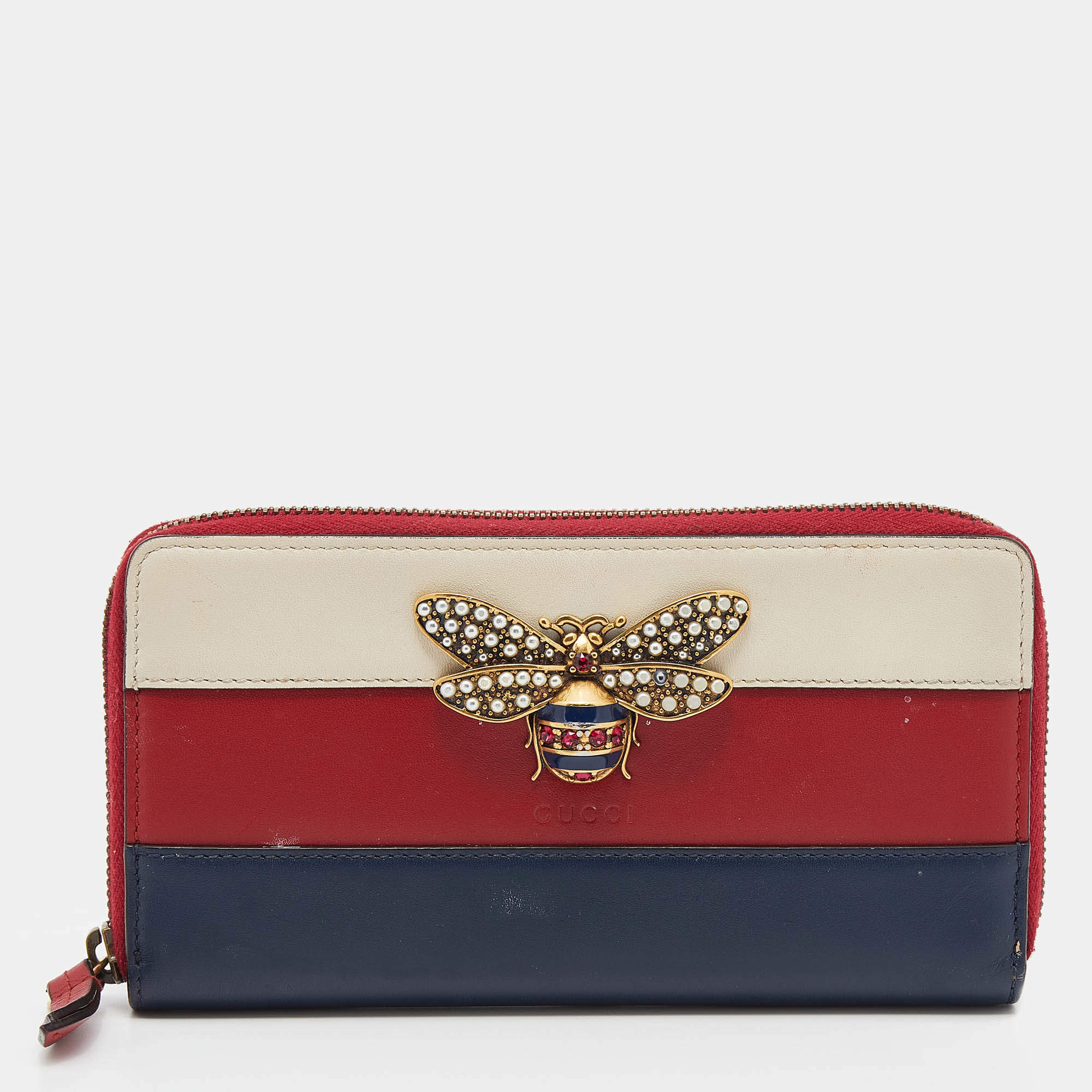 مملوكة مسبقًا Gucci Multicolor Leather Bee Embellished Zip Around Wallet