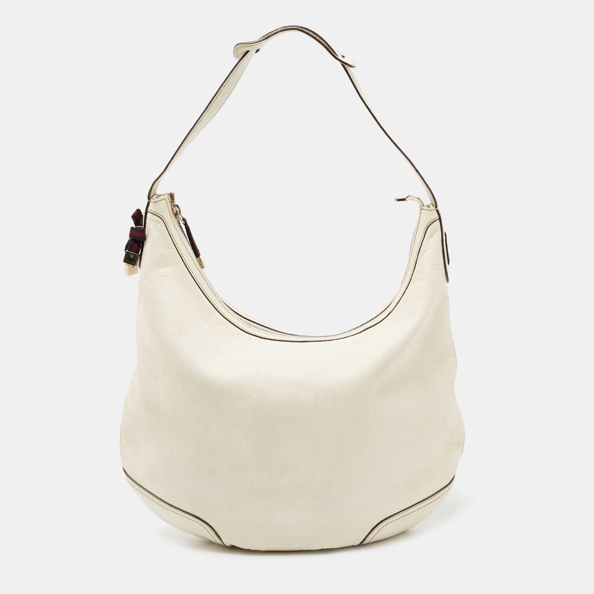 Pre Owned Gucci Off White Leather Large Princy Hobo