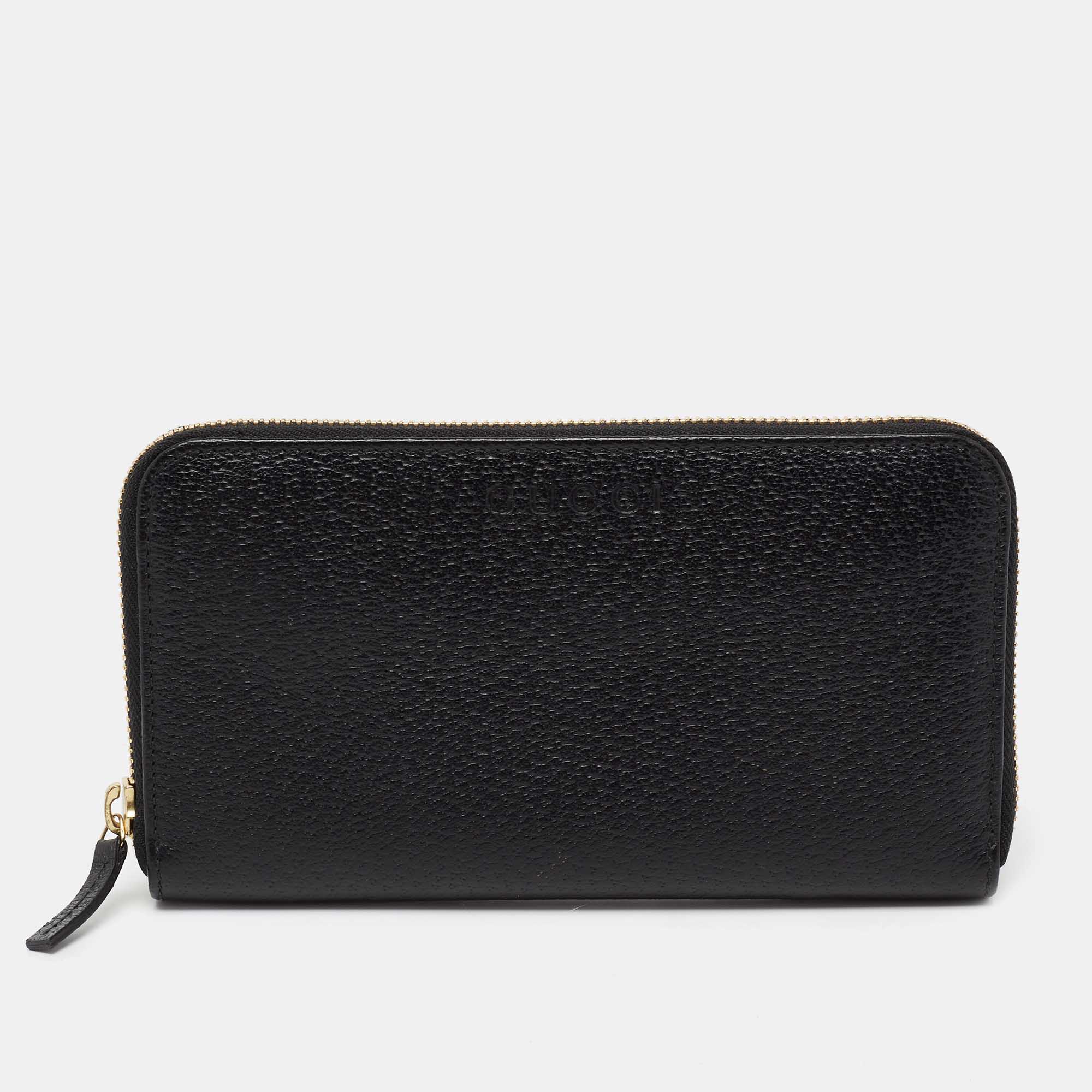 مملوكة مسبقًا محفظة غوتشي جلد سوداء بسحاب محيط