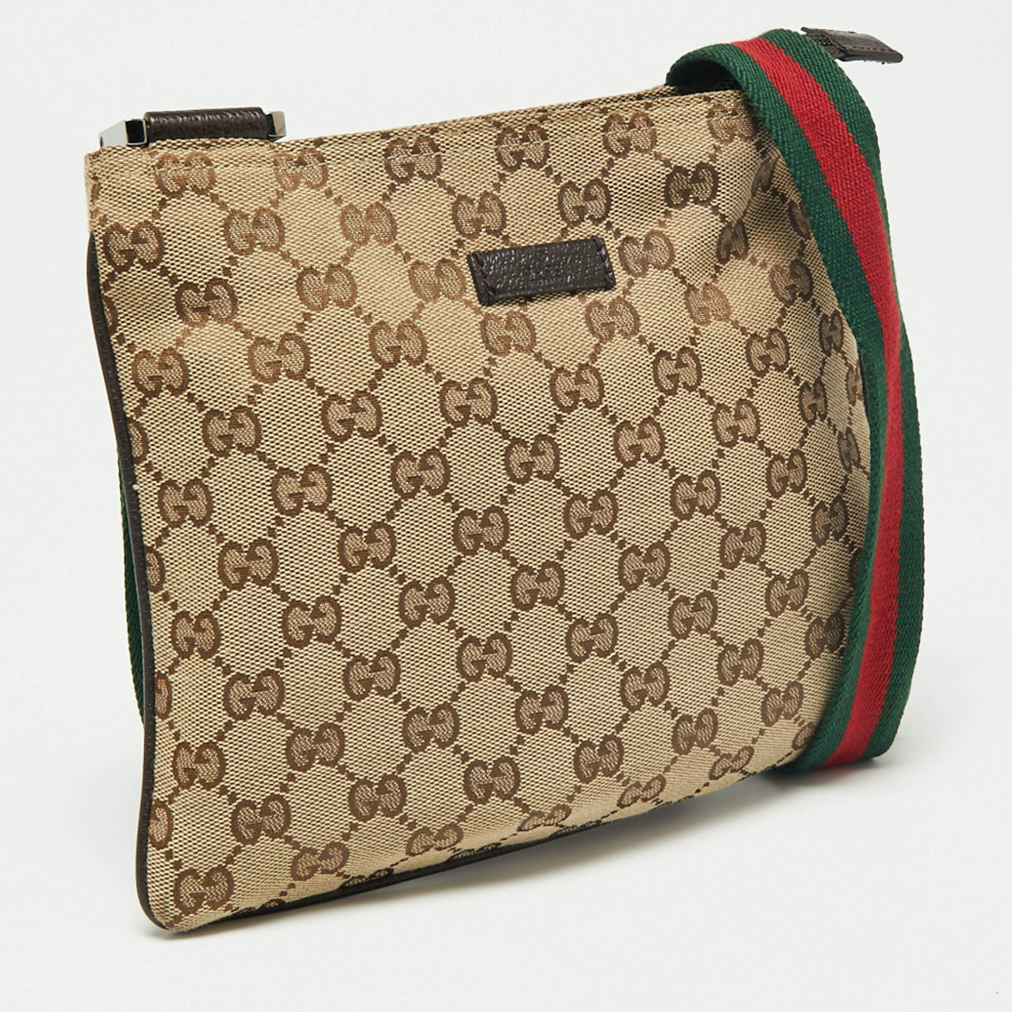 Gucci web gg messenger bag hotsell