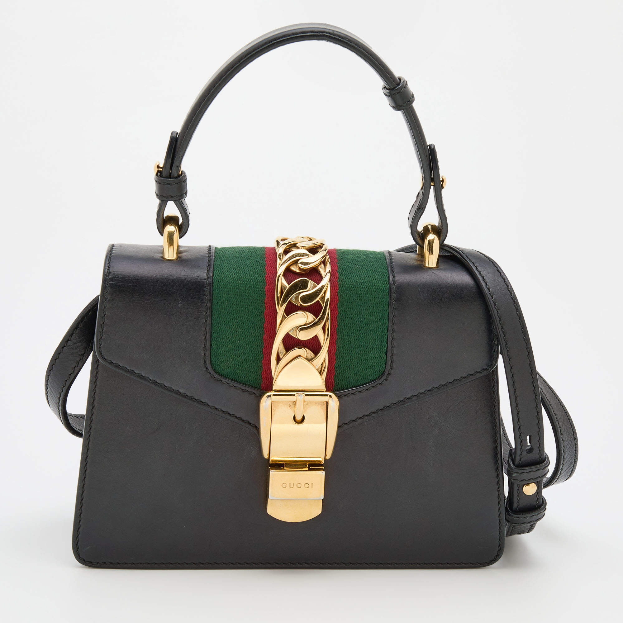 Pre Owned Gucci Black Leather Mini Sylvie Top Handle Bag