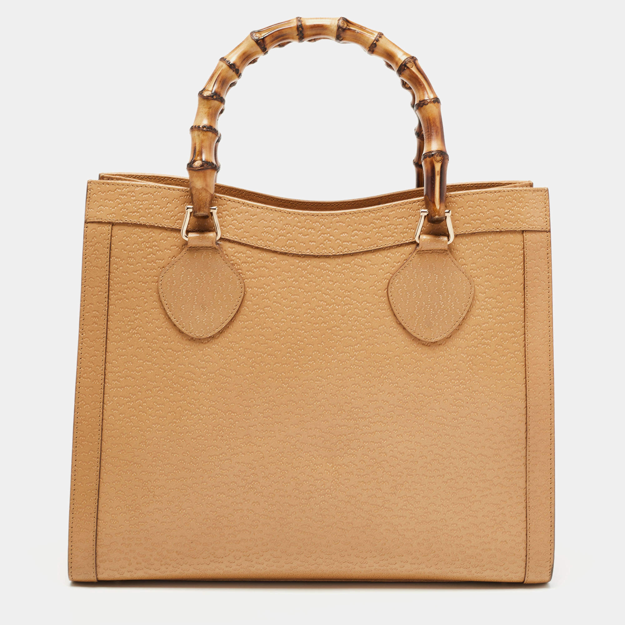 Pre Owned Gucci Tan Leather Medium Diana Tote