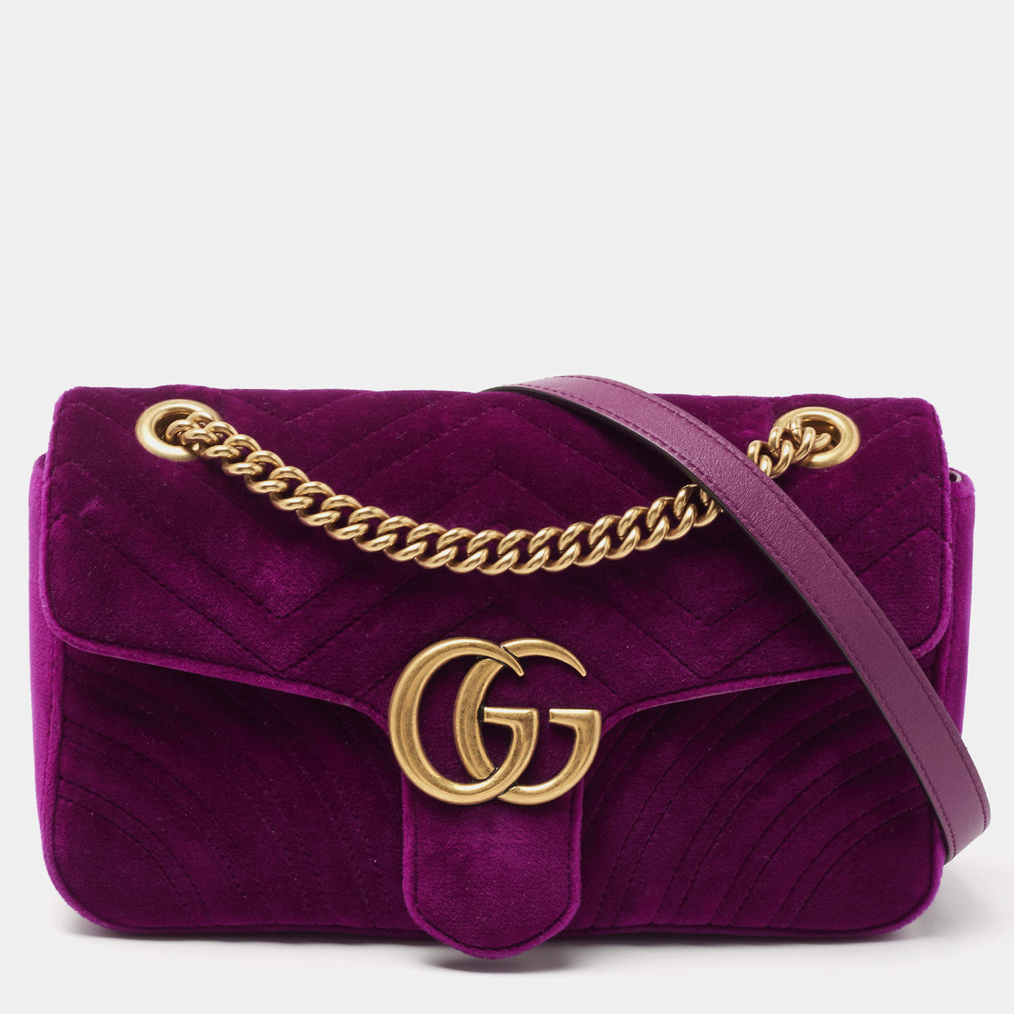 Pre Owned Gucci Magenta Matelassé Velvet Small GG Marmont Shoulder Bag