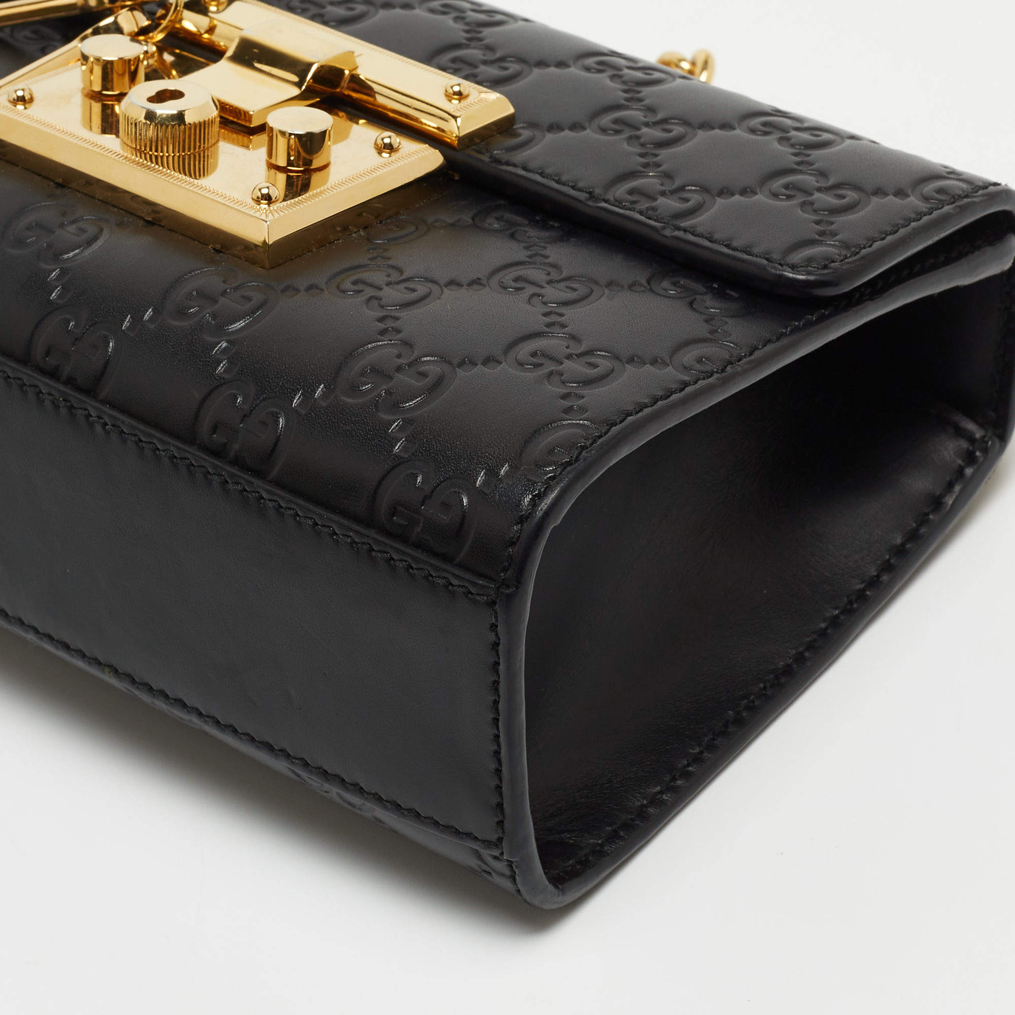 GUCCI GUCCISSIMA BLACK EMBOSSED LEATHER DUFFLE BAG – Caroline's Fashion  Luxuries