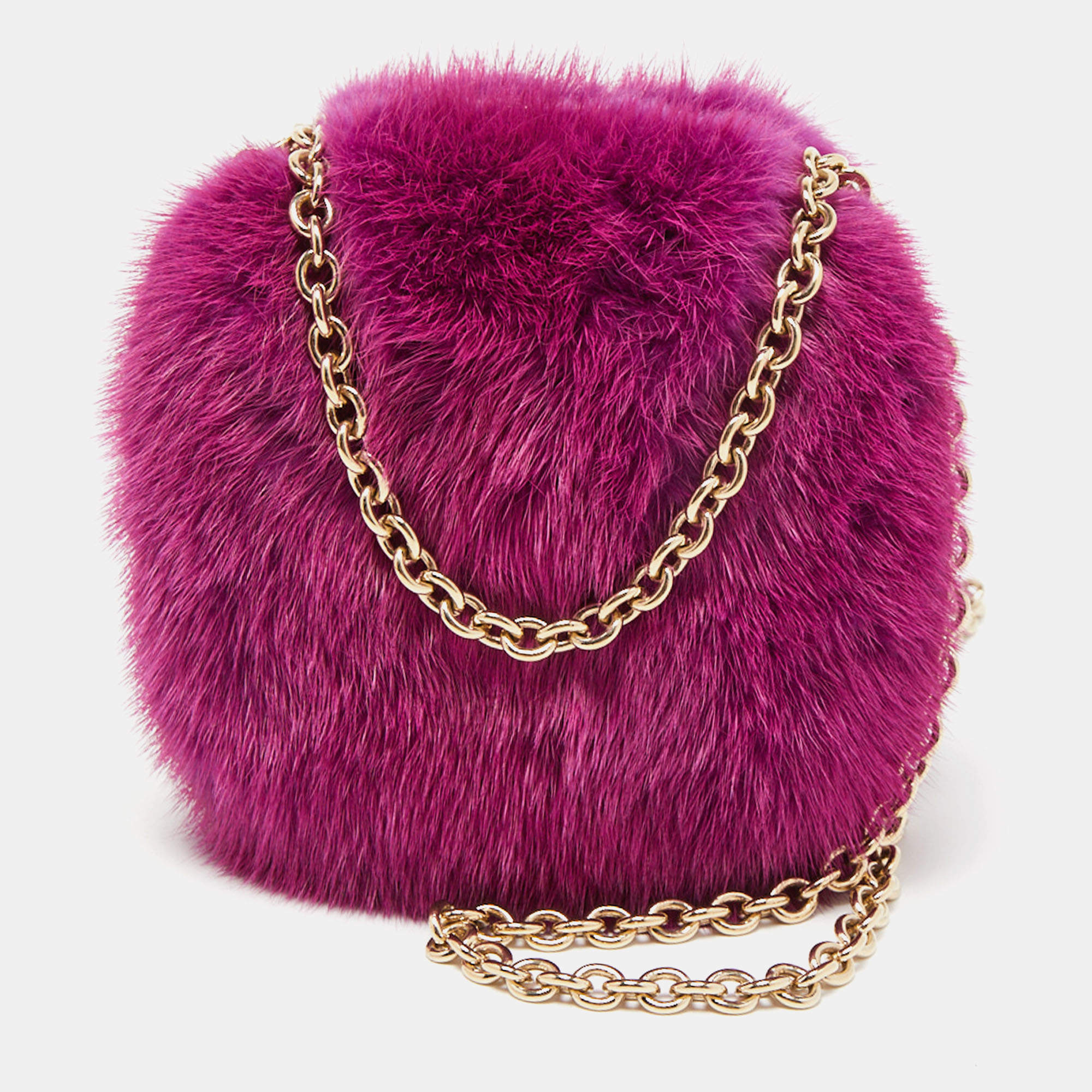 Pre Owned Gucci Purple Fur Chain Clutch