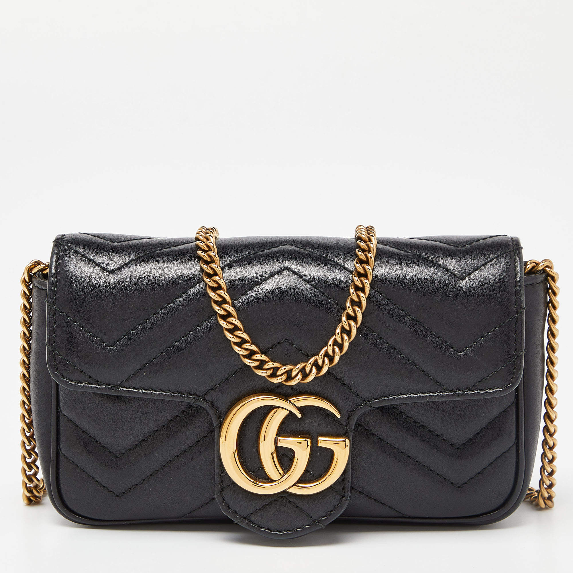 مملوكة مسبقًا Gucci Black Matelassé Leather Super Mini GG Marmont Shoulder Bag