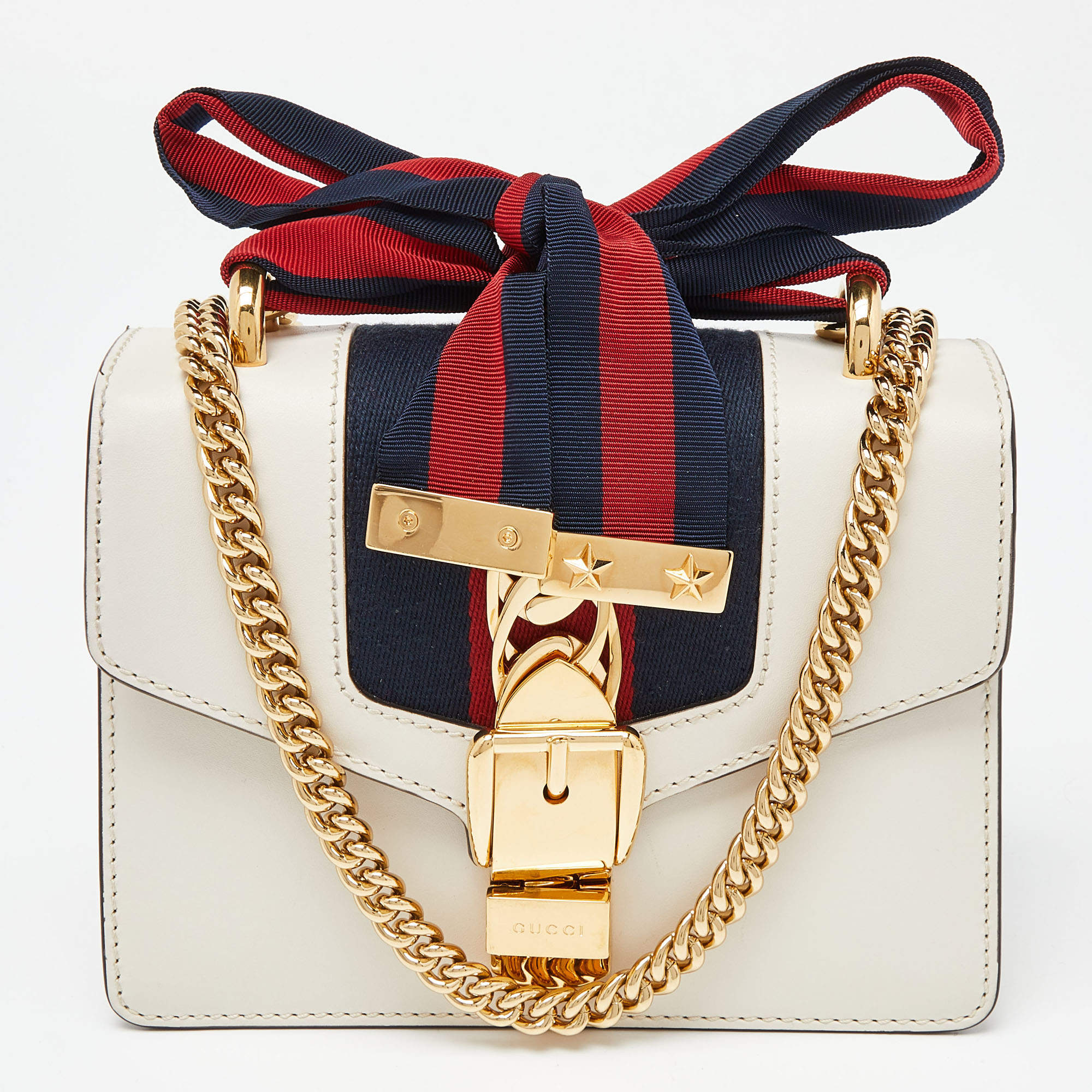 Pre Owned Gucci Off White Leather Mini Web Chain Sylvie Crossbody Bag