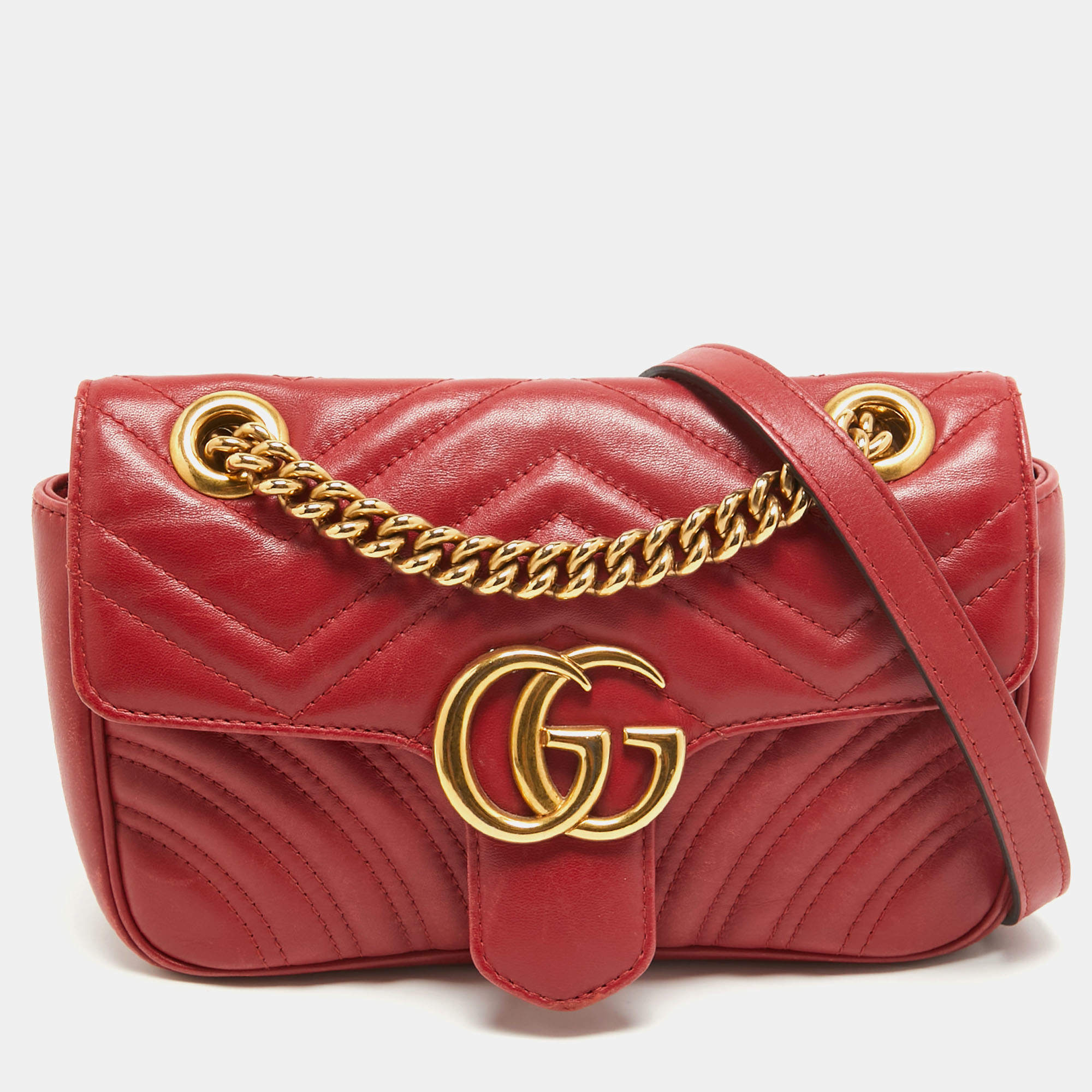 Pre Owned Gucci Red Matelassé Leather Mini GG Marmont Shoulder Bag
