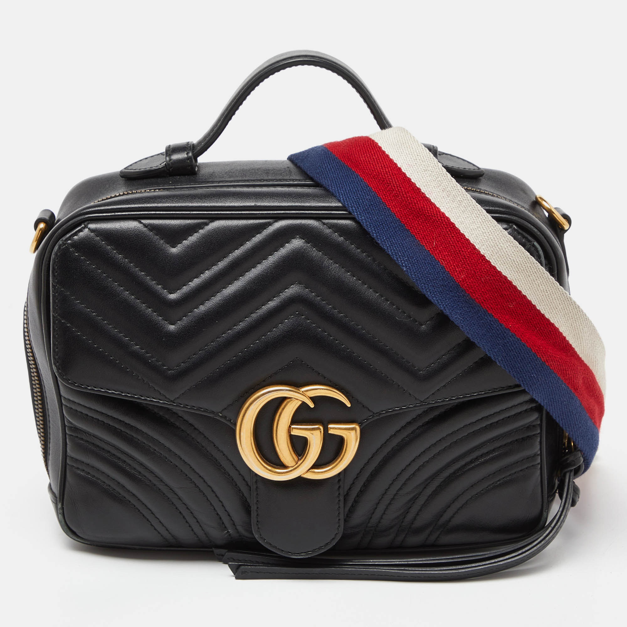 Pre Owned Gucci Black Matelassé Leather Small GG Marmont Top Handle Bag