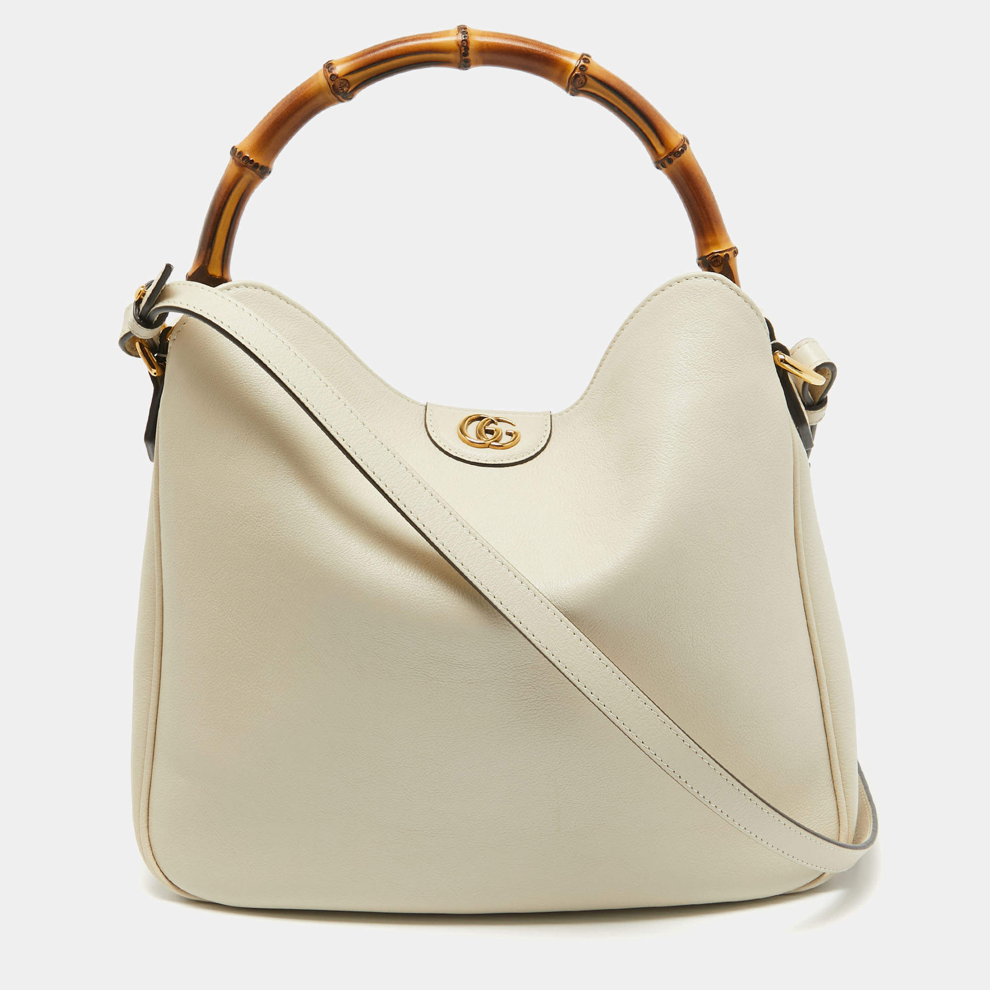 Pre Owned Gucci White Leather Diana Bamboo Capsule Bag