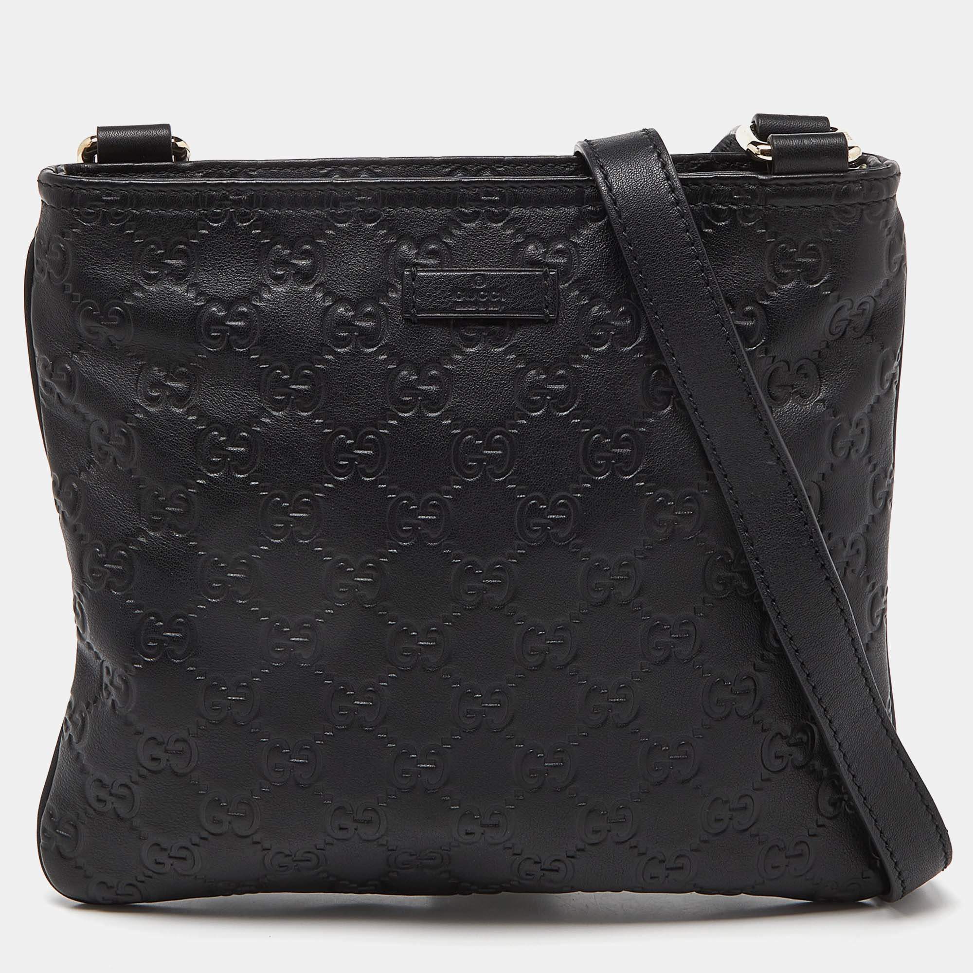 Pre Owned Gucci Black Guccissima Leather Flat Crossbody Bag