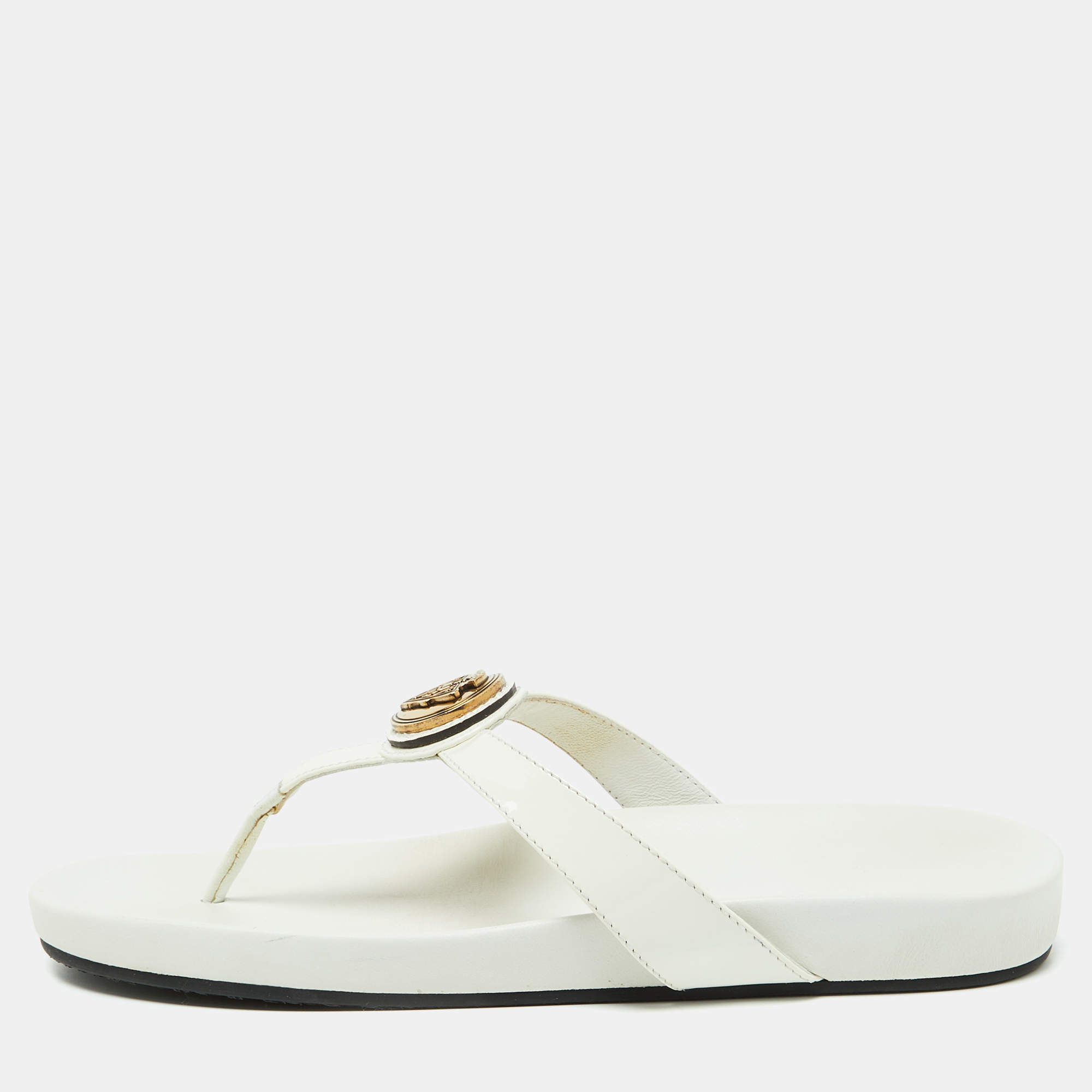 Pre Owned Gucci White Patent Leather Hysteria Thong Flat Slide Sandals Size 38.5