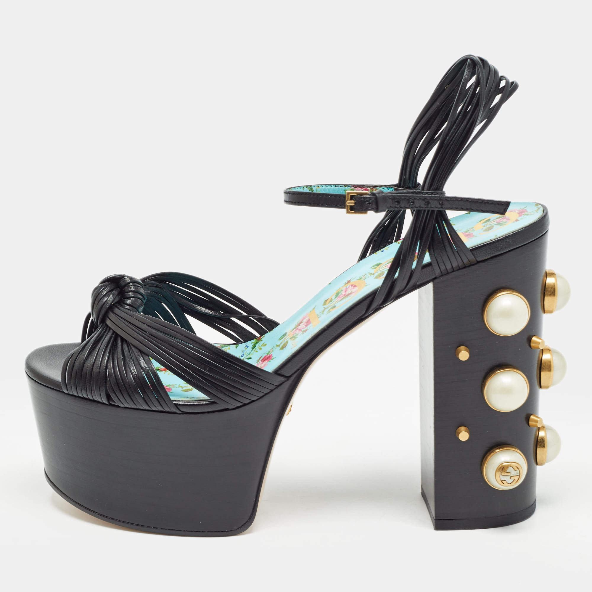 مملوكة مسبقًا Gucci Black Leather Pearl & Stud Embellished Platform Sandals Size 38