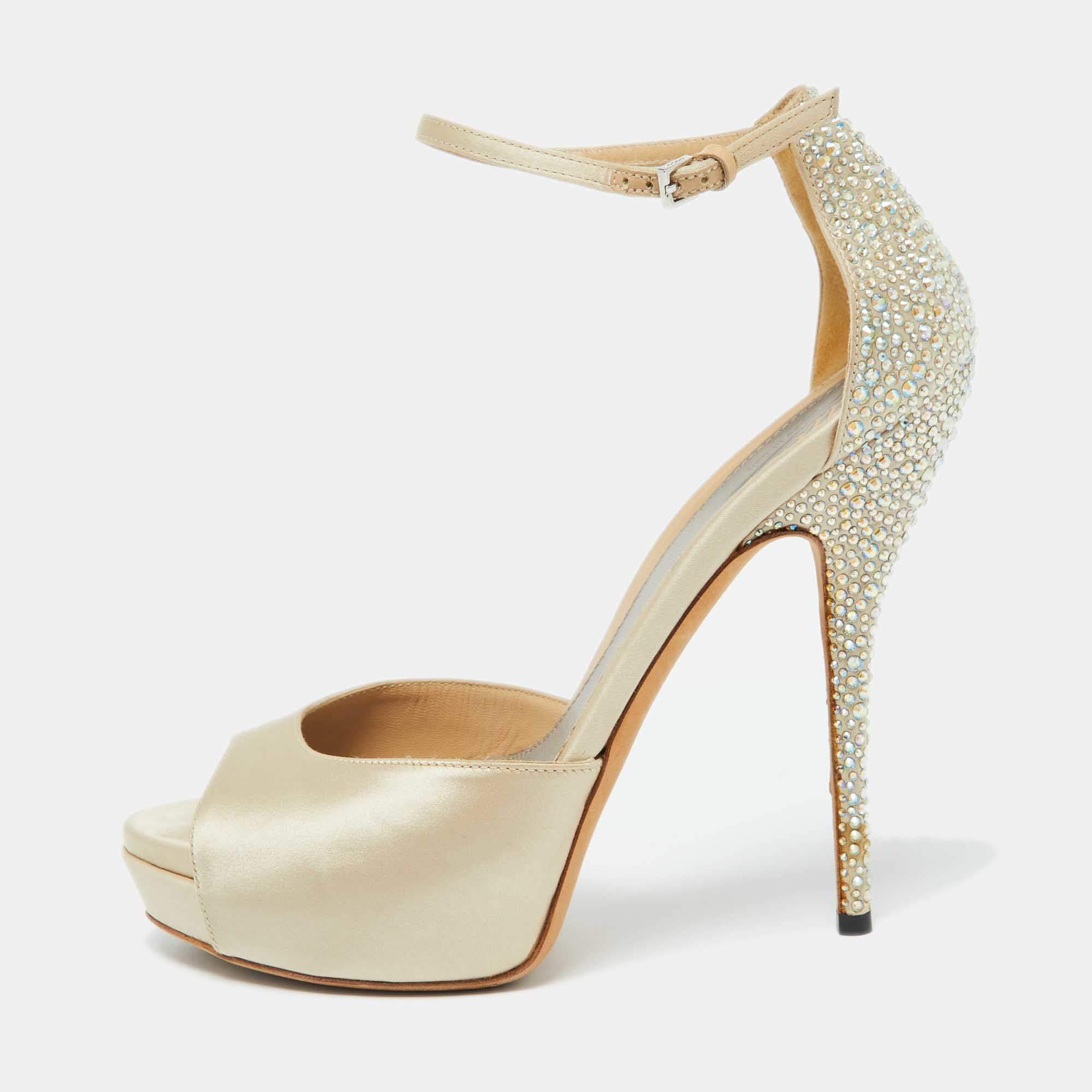 Gucci Beige Satin Crystal Embellished Ankle Strap Peep Toe Platform Sandals Size 39