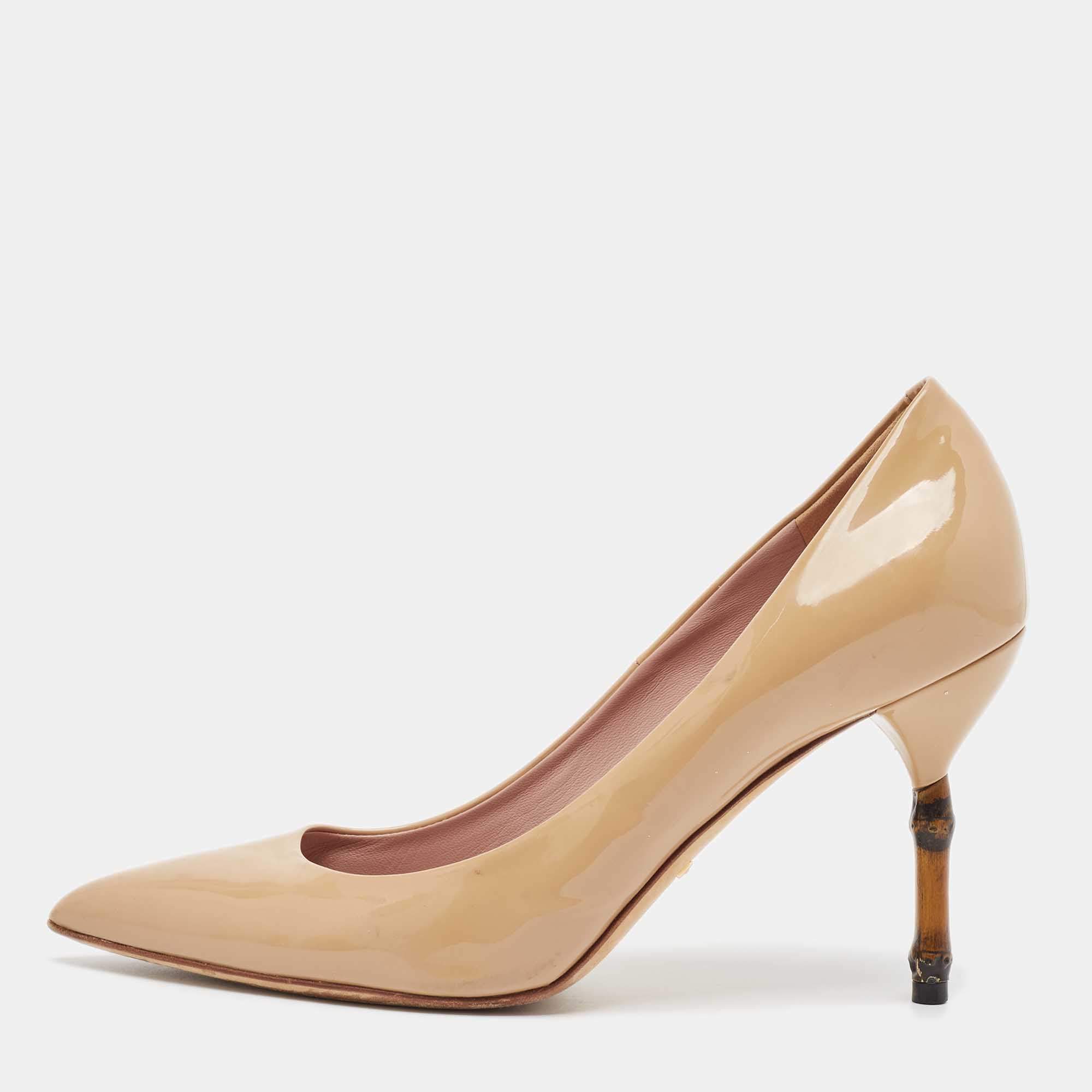 مملوكة مسبقًا Gucci Beige Patent Leather Pointed Toe Pumps Size 37.5
