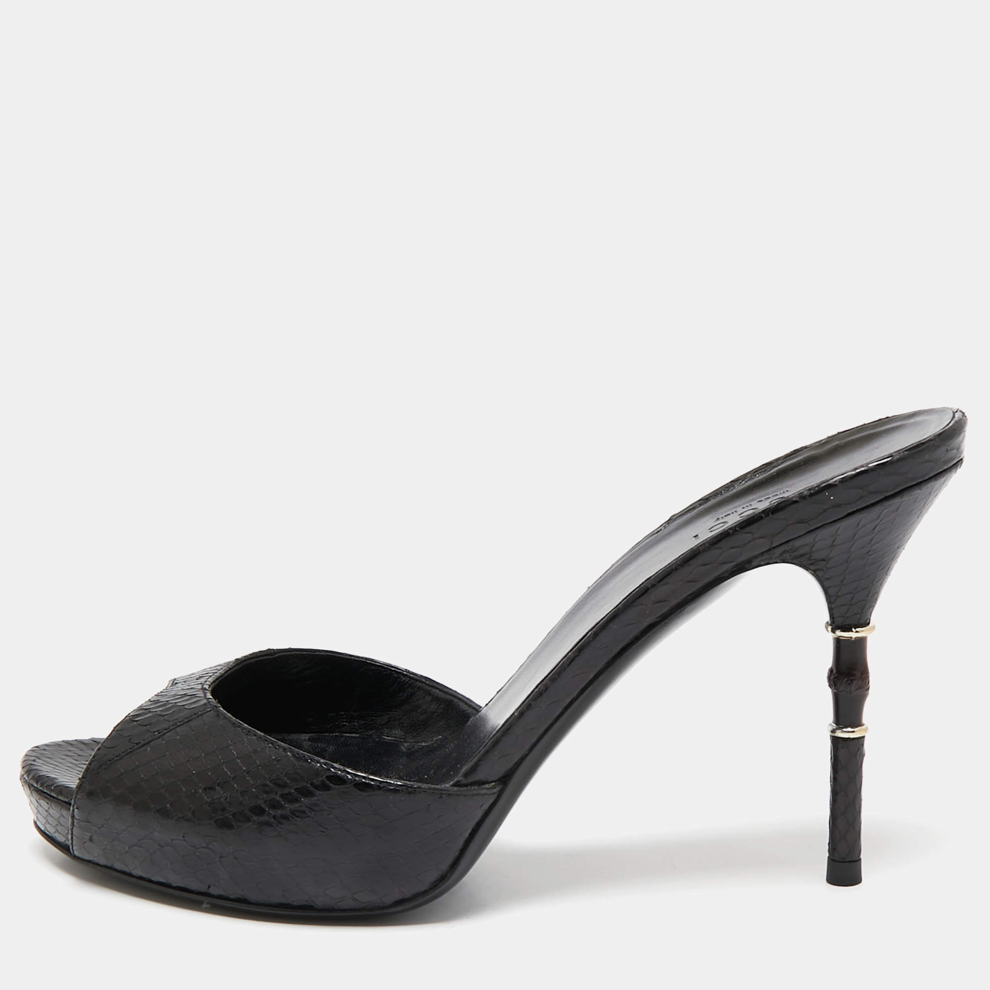 Pre Owned Gucci Black Python Leather Slide Sandals Size 38