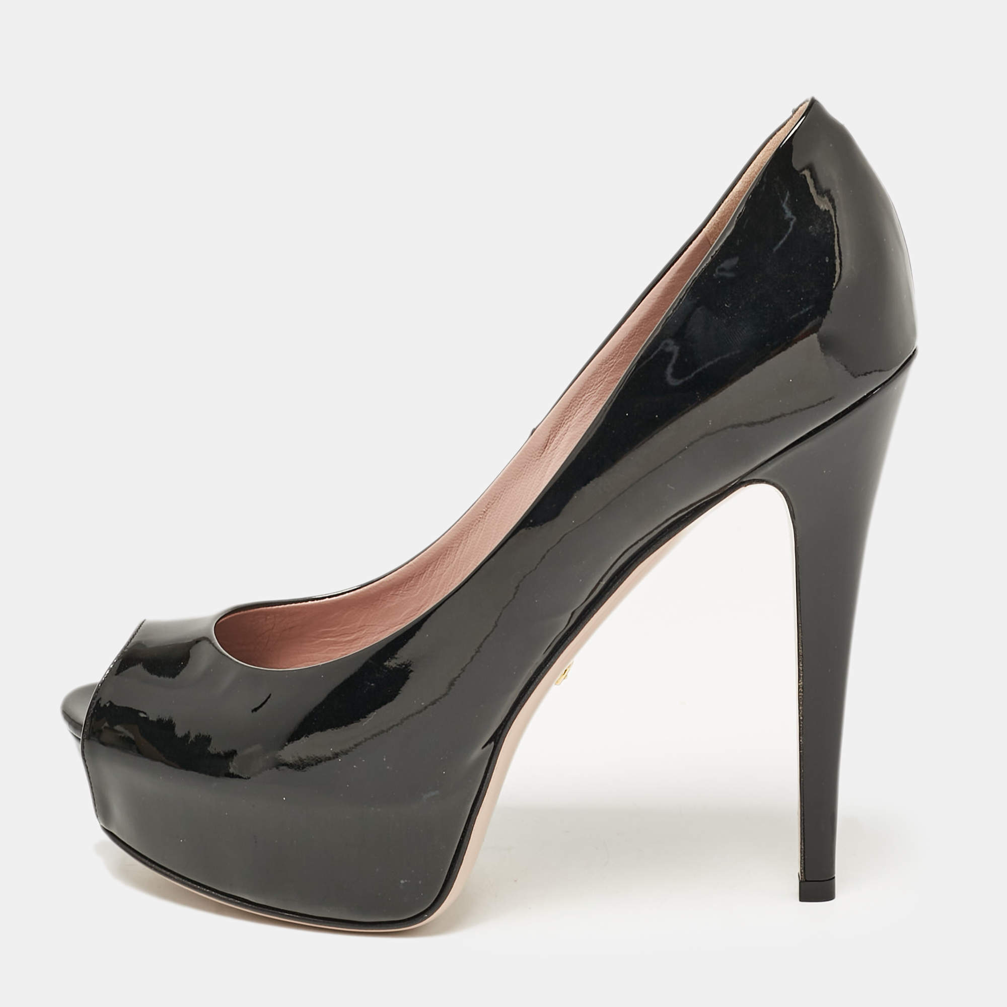 Pre Owned Gucci Black Patent Leather Peep Toe Pumps Size 38
