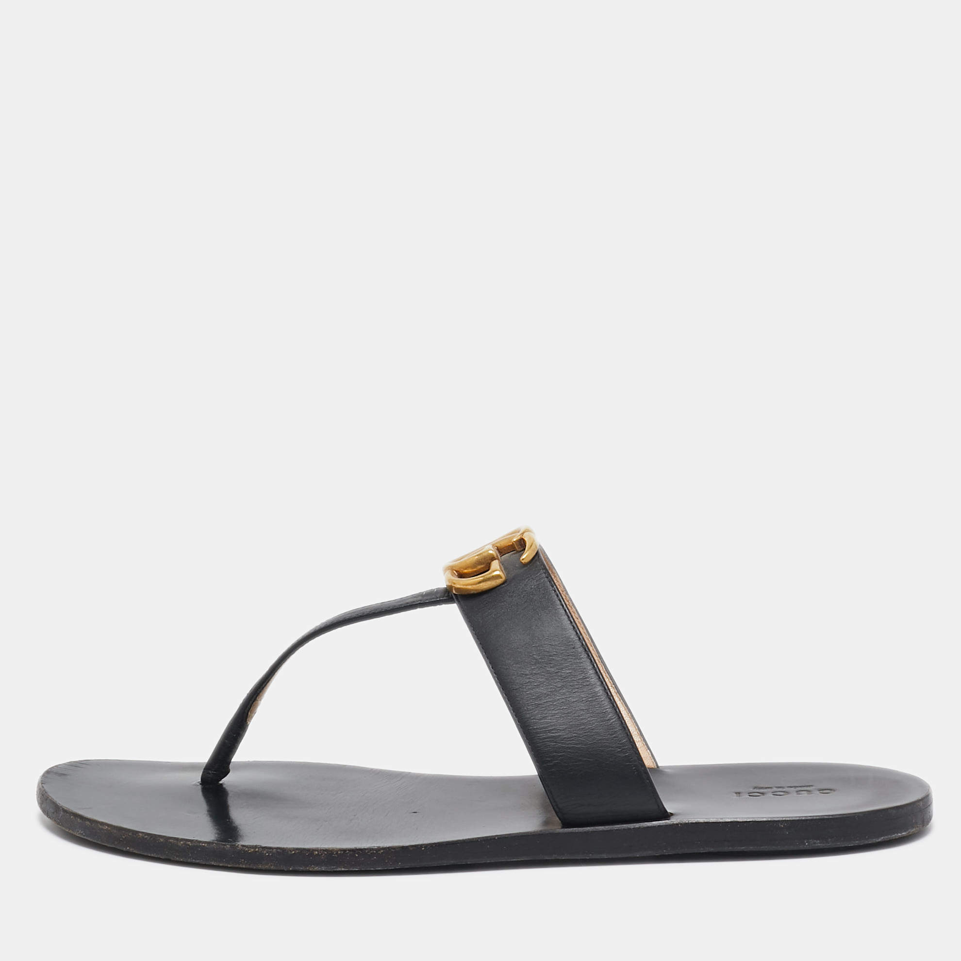 Pre Owned Gucci Black Leather GG Marmont Thong Flats Size 41