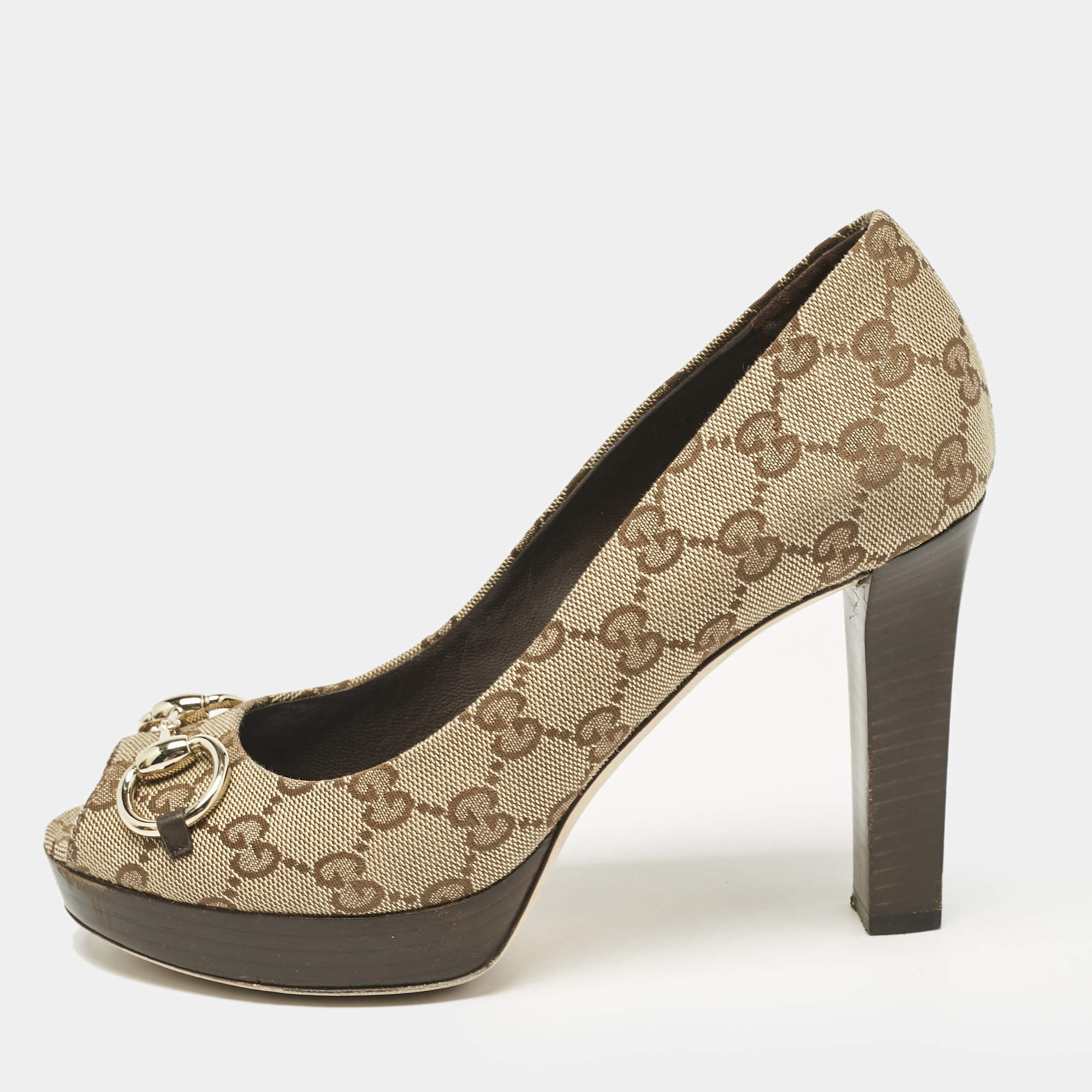 Pre Owned Gucci Beige GG Canvas New Hollywood Horsebit Peep Toe Pumps Size 38