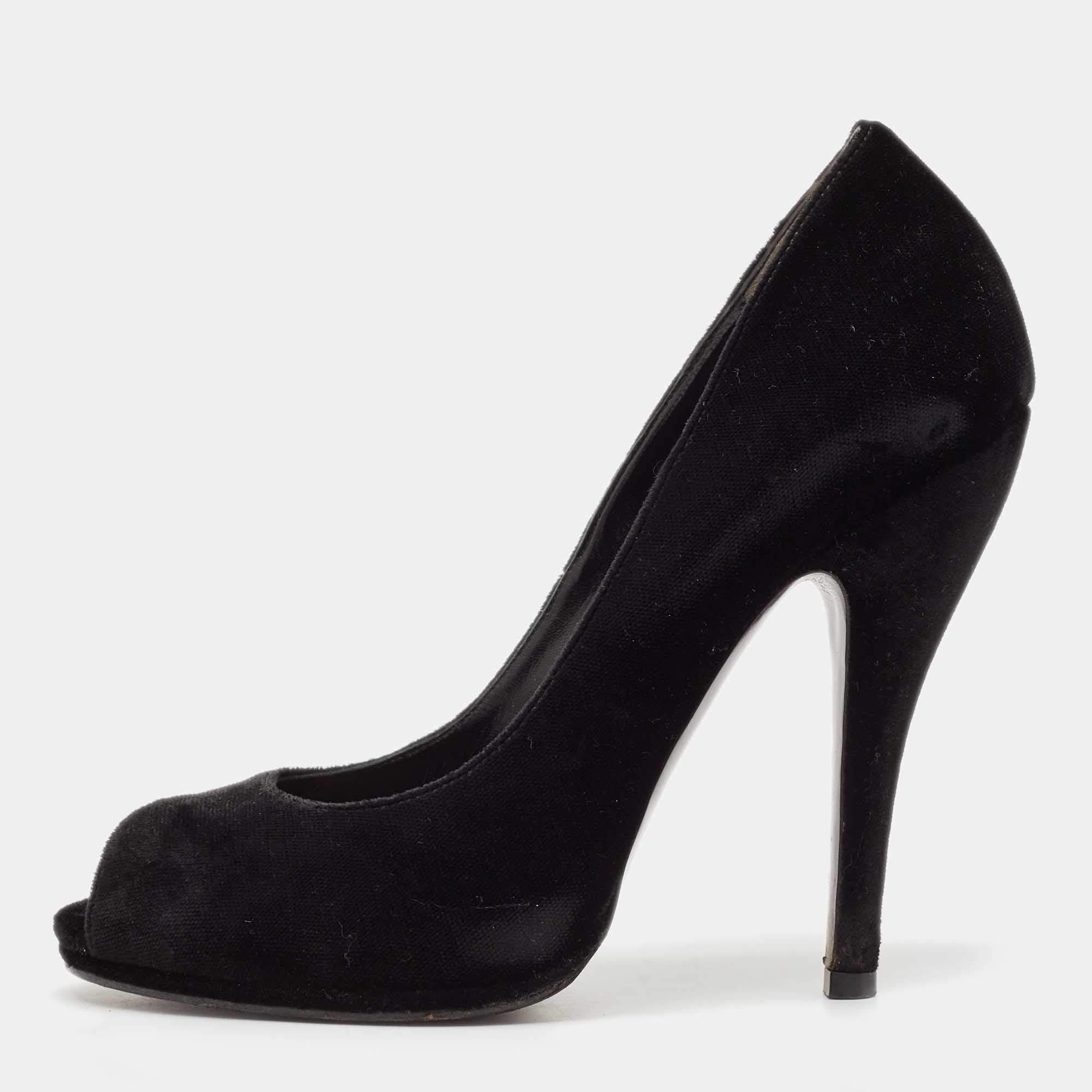 Gucci Black Velvet Peep Toe Pumps Size 38.5
