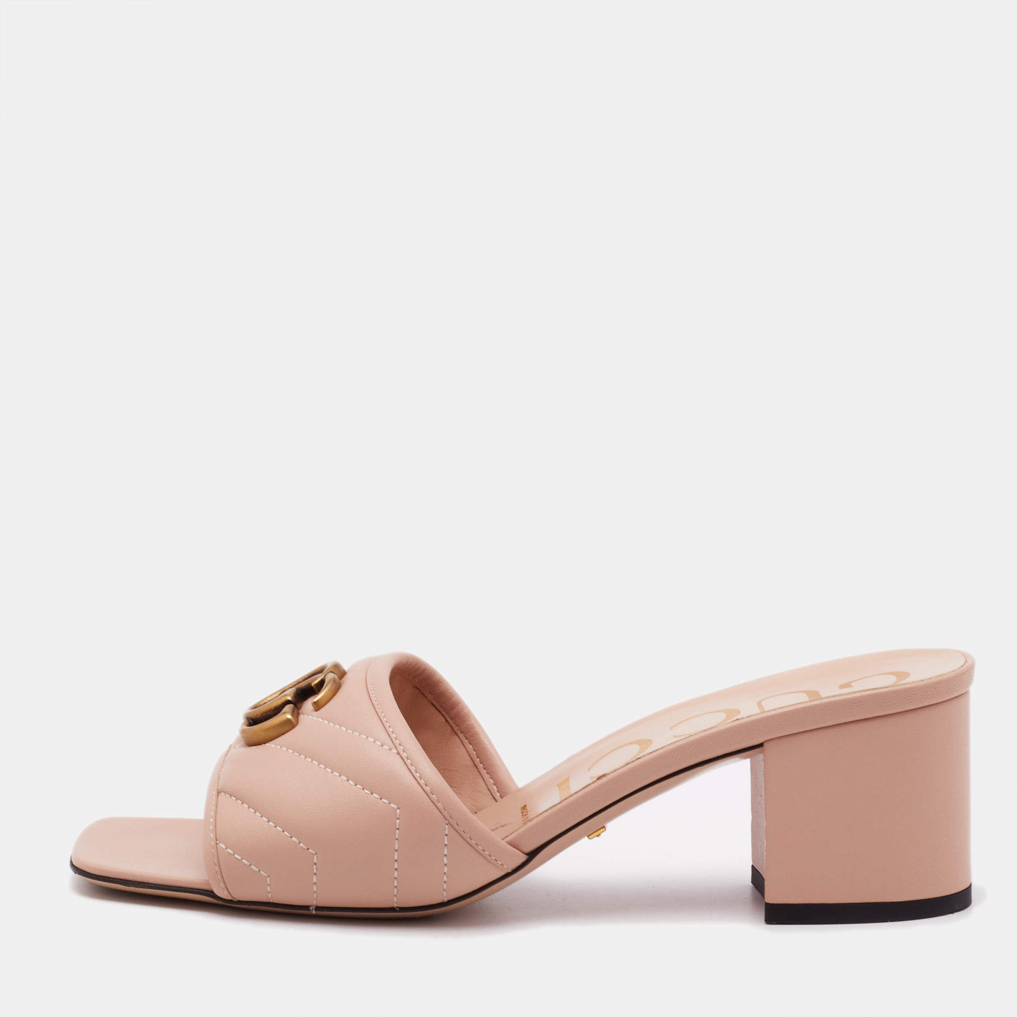 Pre Owned Gucci Peach Pink Quilted Leather GG Marmont Open Toe Slide Sandals Size 38.5