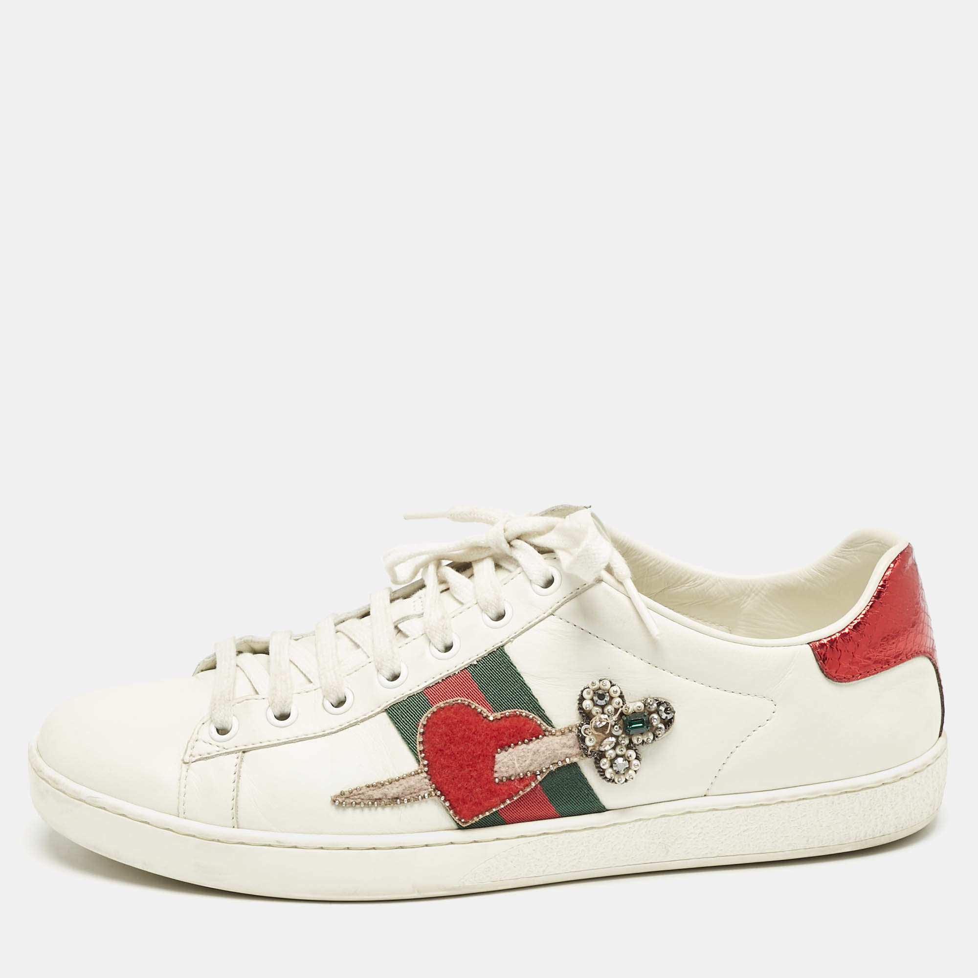 مملوكة مسبقًا حذاء رياضي غوتشي مزين ويب جلد أبيض منخفض من أعلى مقاس 41