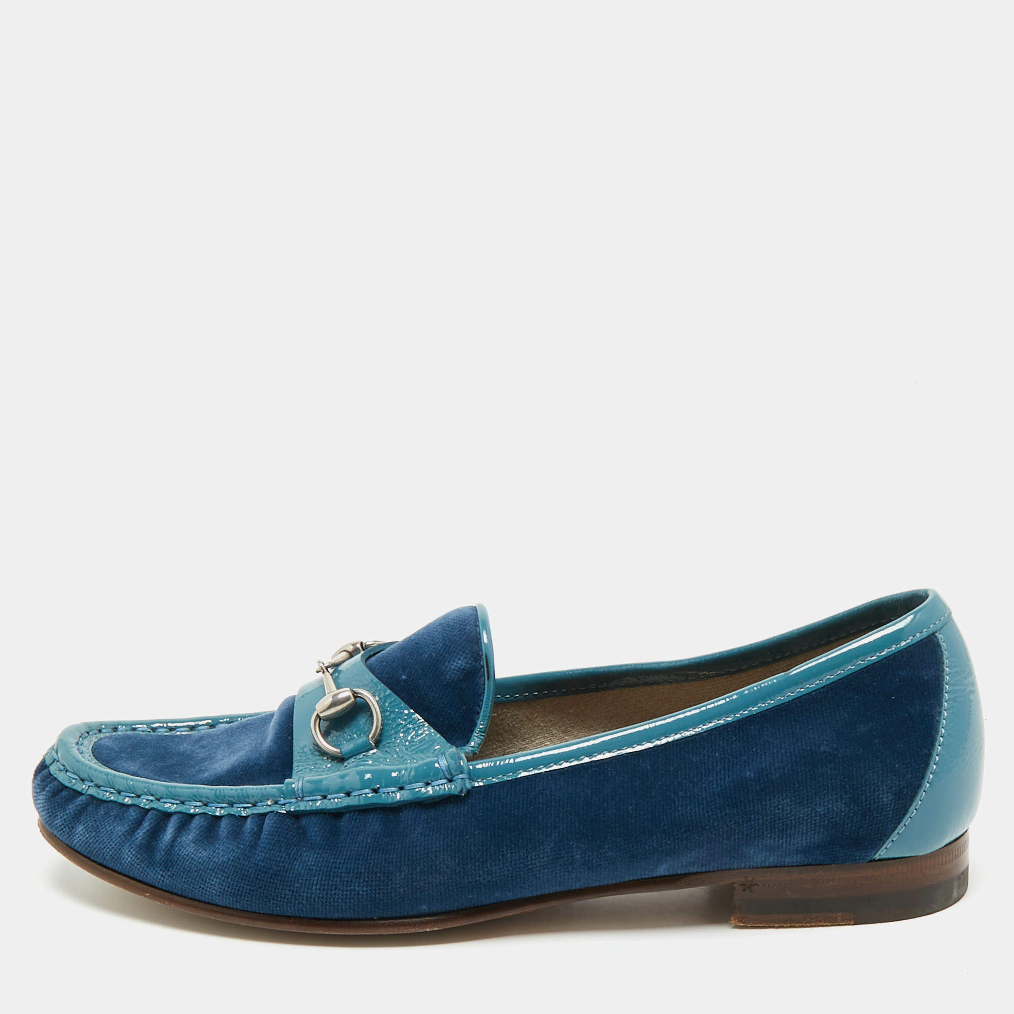 Pre Owned Gucci Blue Velvet and Patent Horsebit Slip On Loafers Size 38