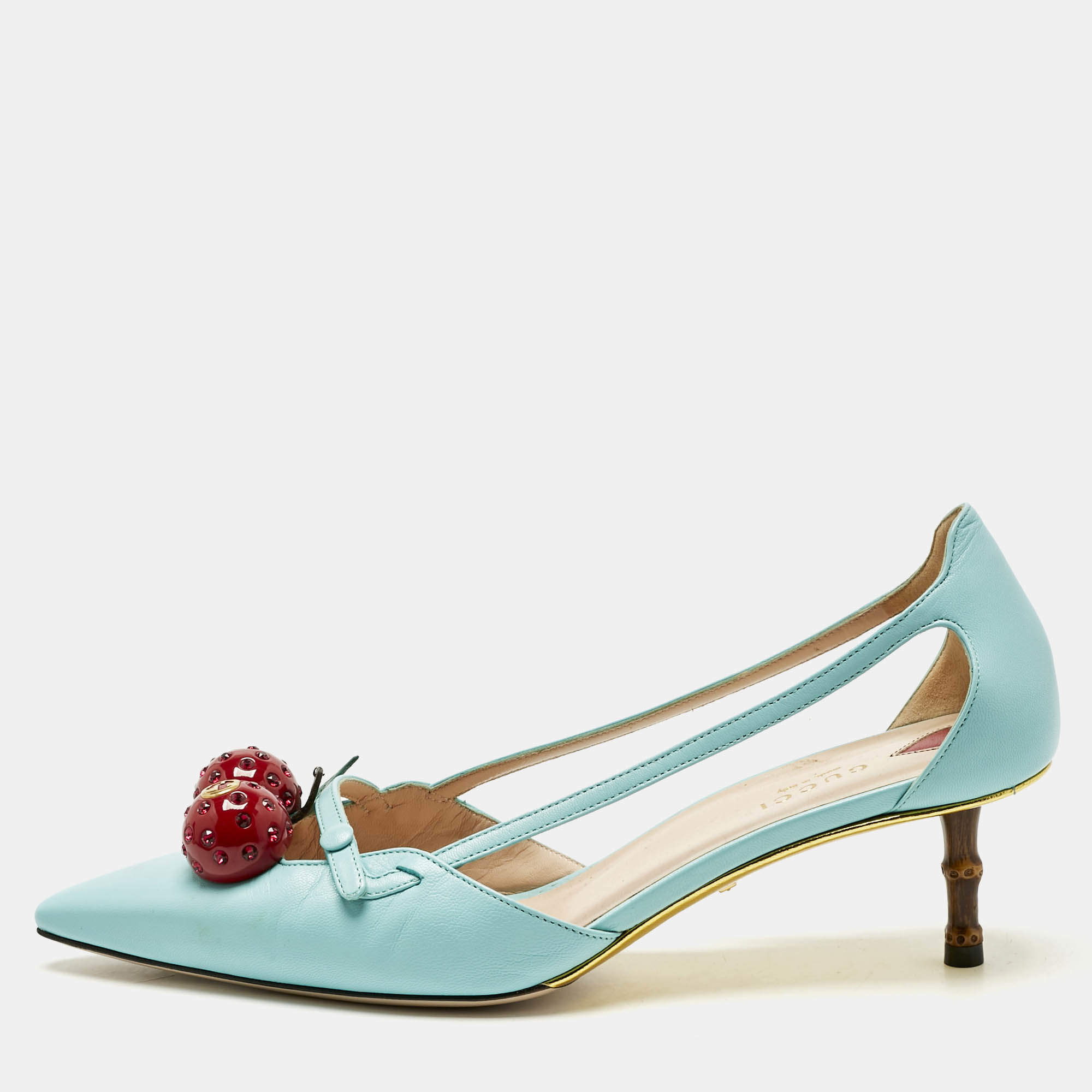 مملوكة مسبقًا حذاء كعب عالي غوتشي جلد أزرق مزين بامبو كرز مقاس 40