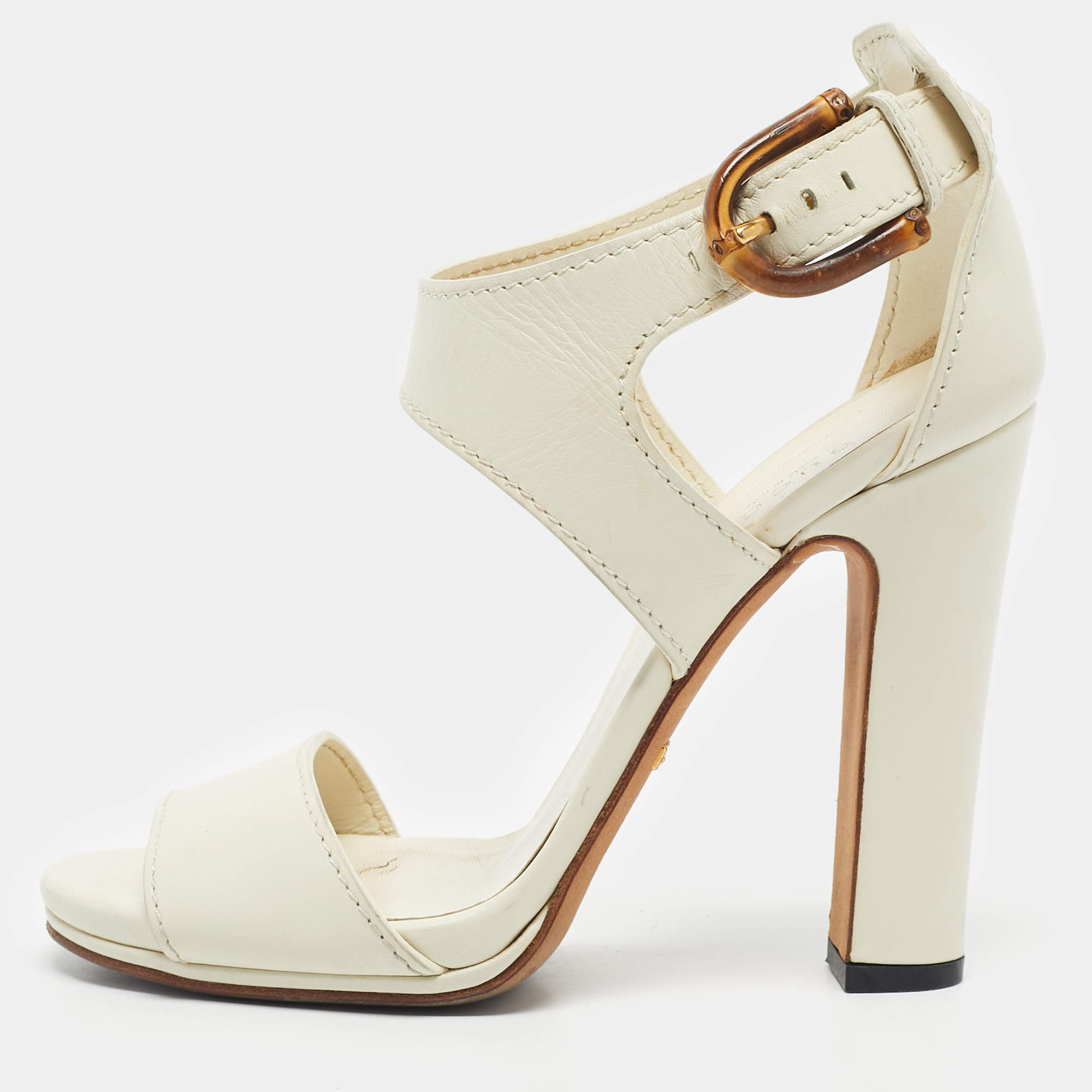 Pre Owned Gucci Cream Leather Lifford Bamboo Buckle Block Heel Sandals Size 37.5