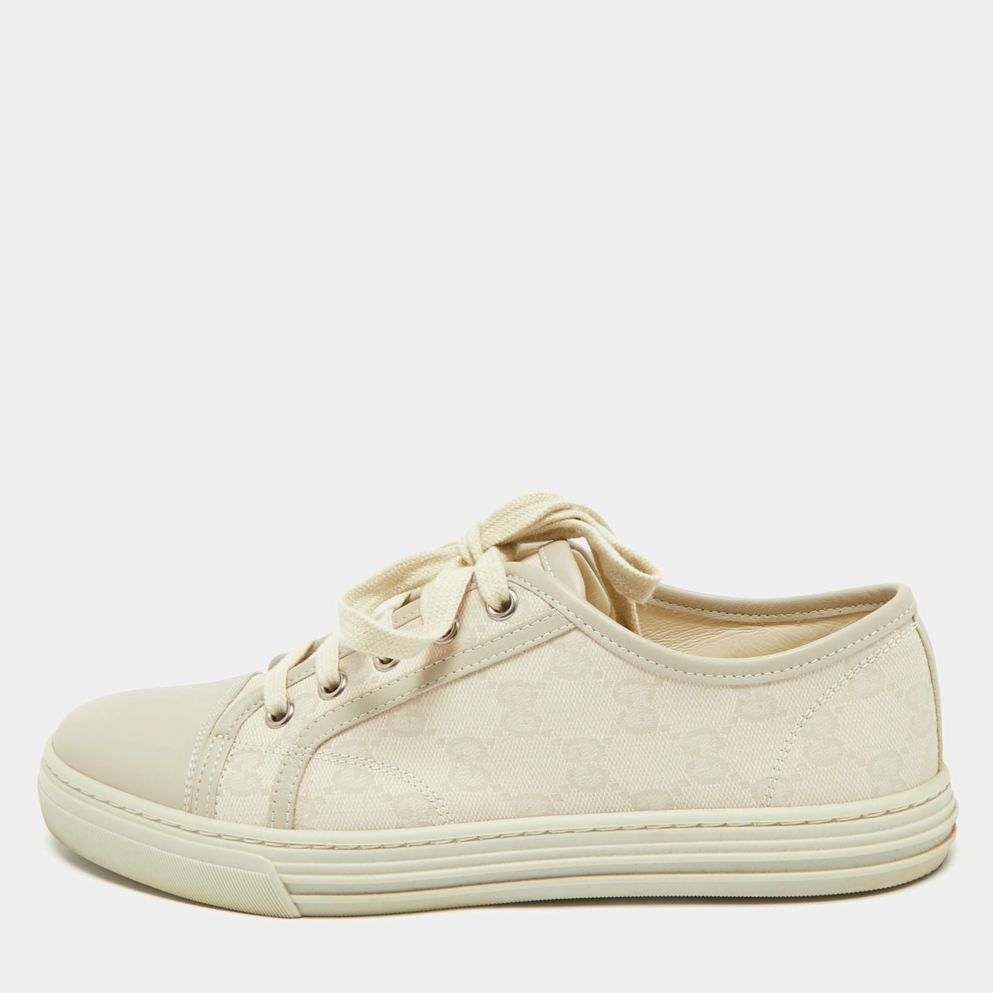 Pre Owned Gucci Grey GG Canvas and Leather Lace Up Sneakers Size 37.5