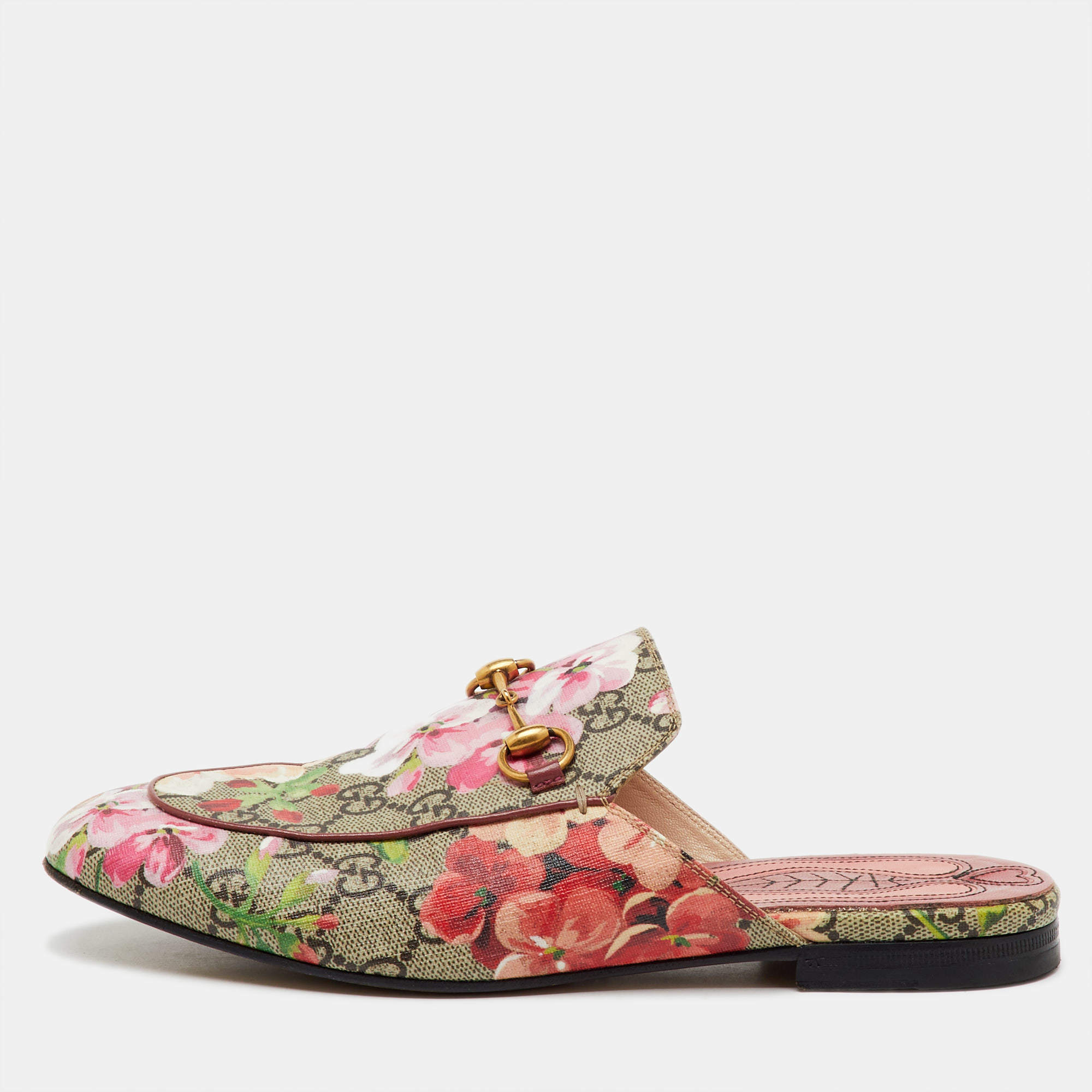 Pre Owned Gucci Beige/Maroon GG Supreme Blooms Canvas Princetown Flat Mules Size 37