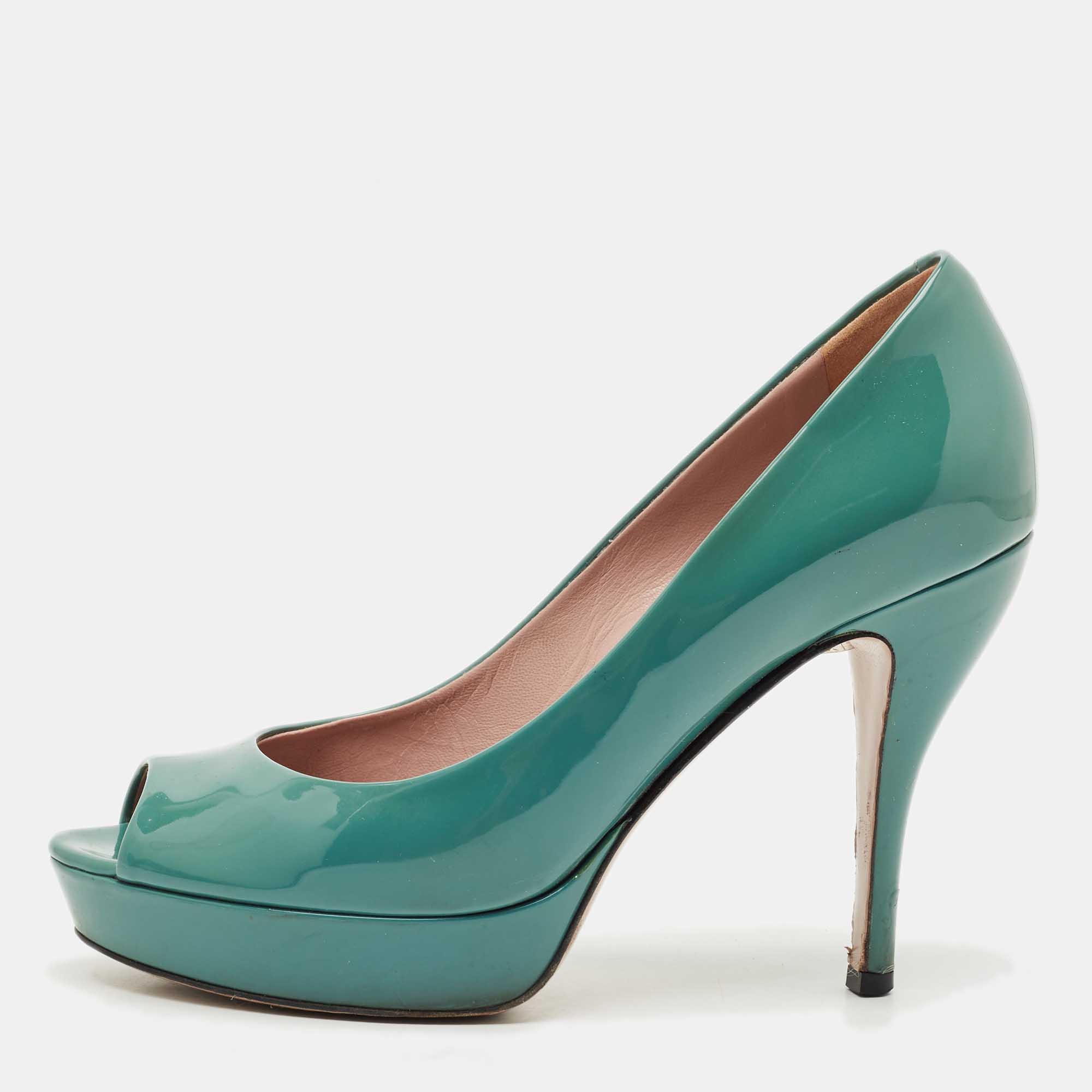 Pre Owned Gucci Blue Patent Leather Platform Peep Toe Pumps Size 36