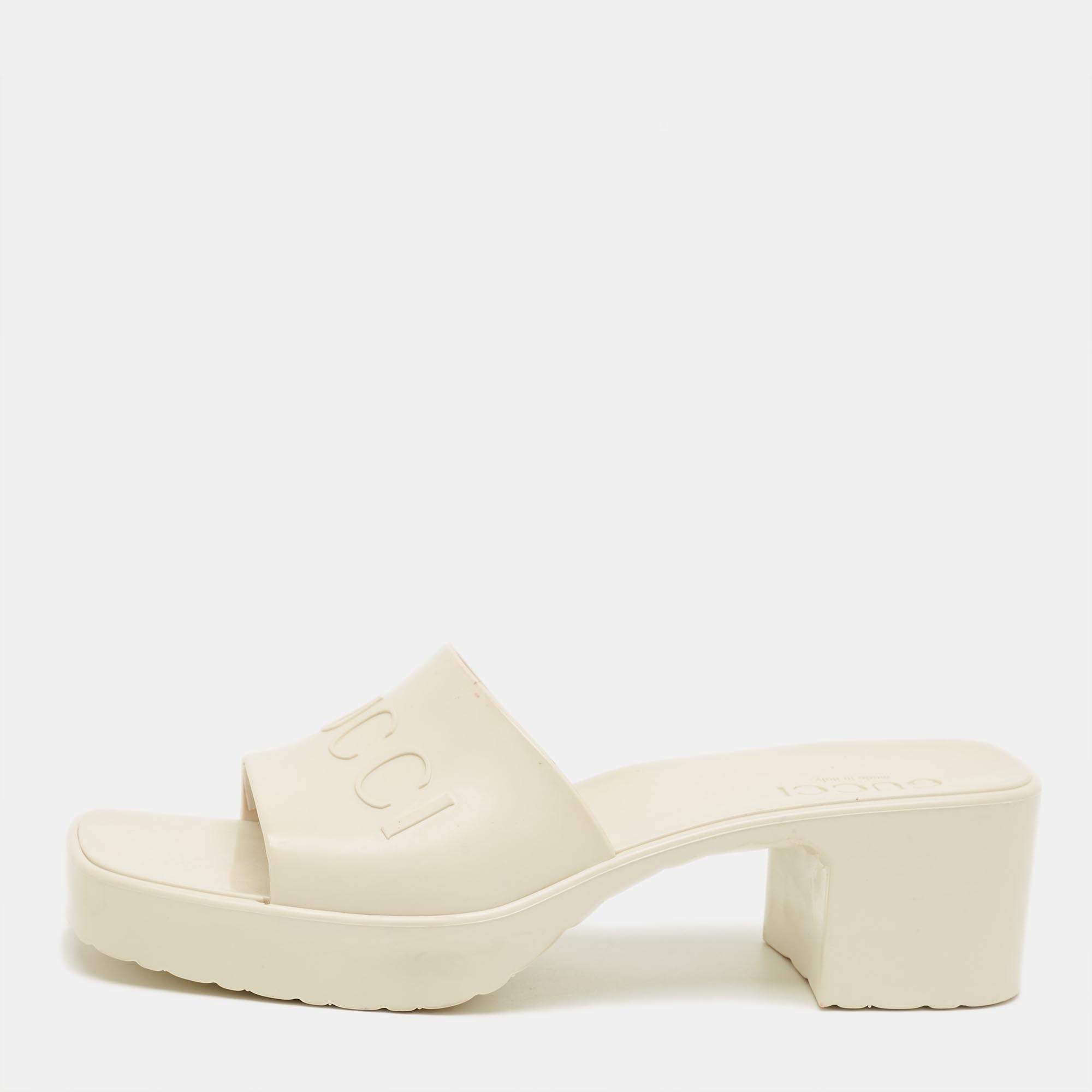 Pre Owned Gucci White Rubber Logo Slide Sandals Size 38