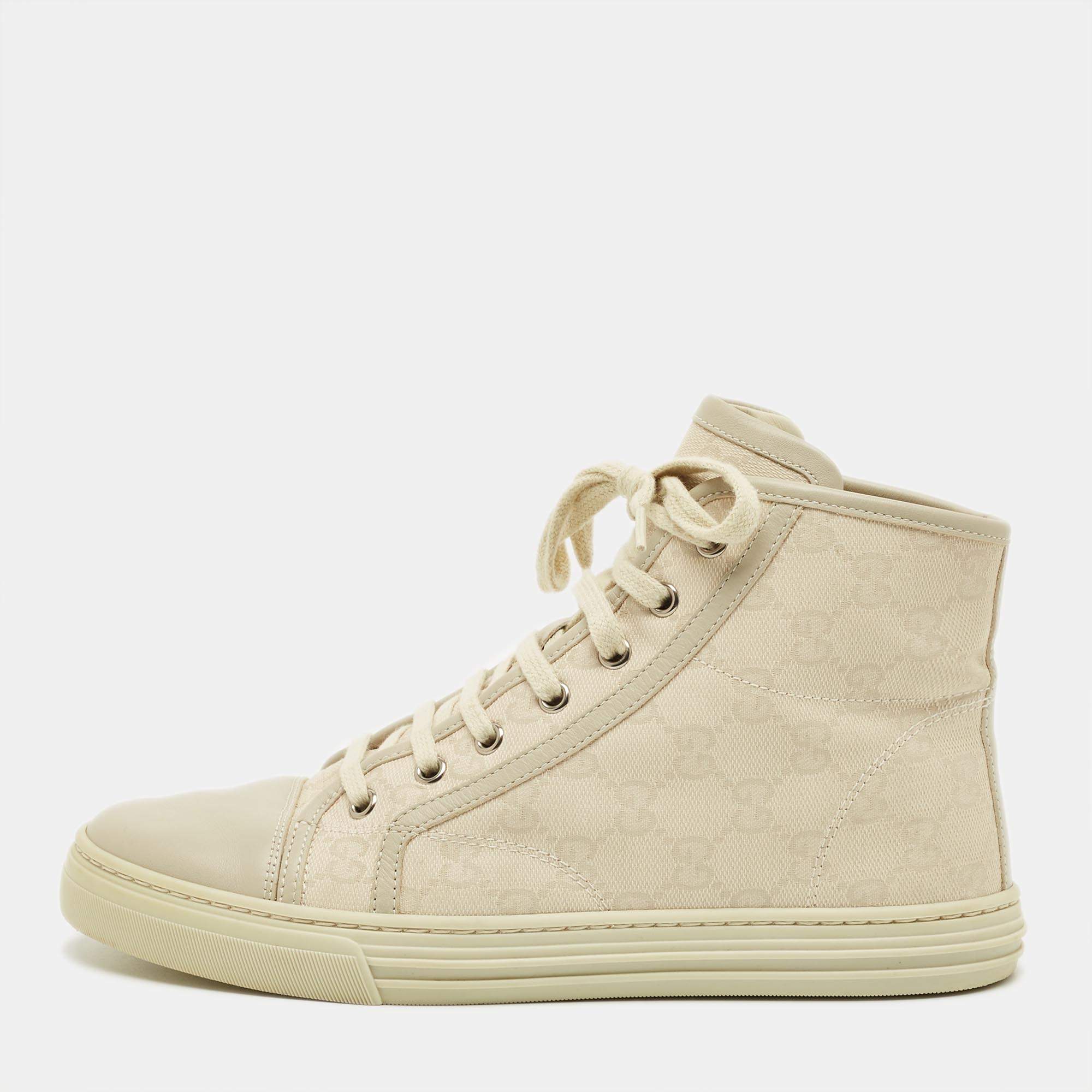 مملوكة مسبقًا حذاء رياضي غوتشي جلد وكانفاس جي جي كريمي برباط عنق مرتفع مقاس 37.5