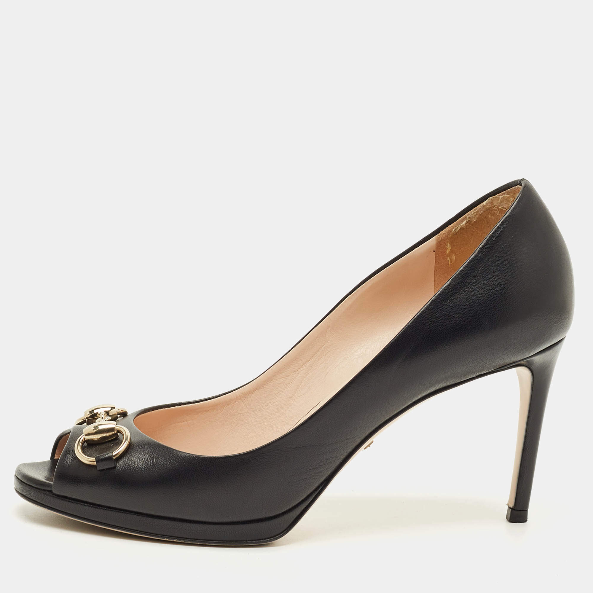 مملوكة مسبقًا حذاء كعب عالي غوتشي هورسيبت جلد أسود مقدمة مفتوحة مقاس 37.5